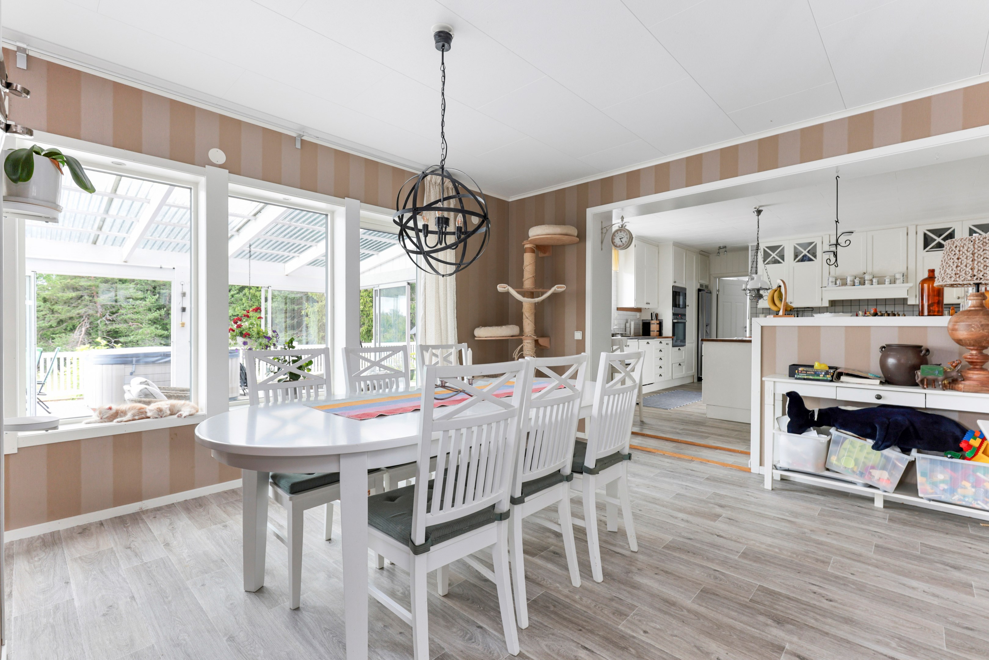 Bostadsbild från Vällsäter 130, Till salu i Alunda, Östhammar