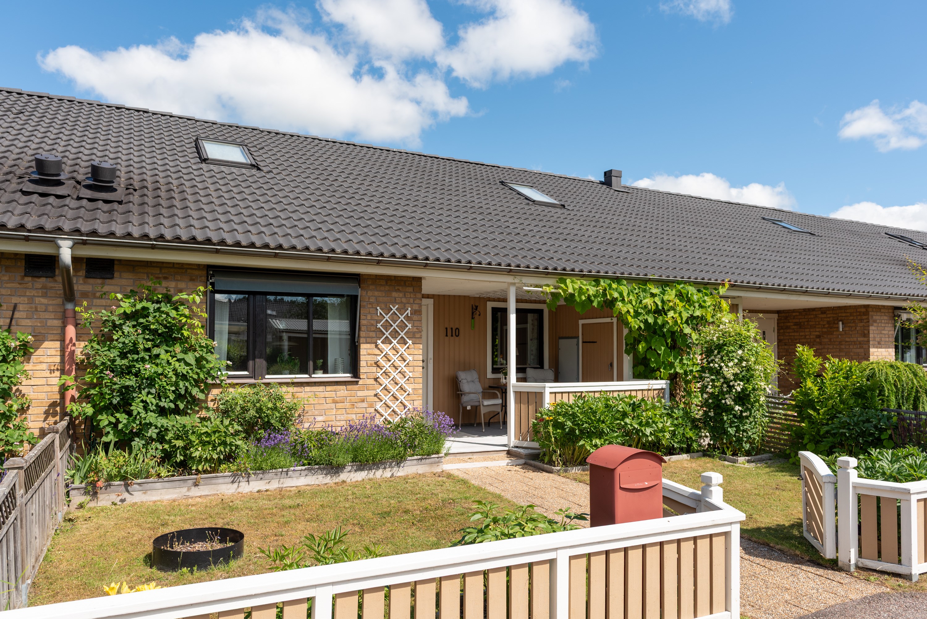 Bostadsbild från Irisvägen 110, Såld i Norra Gryta, Västerås