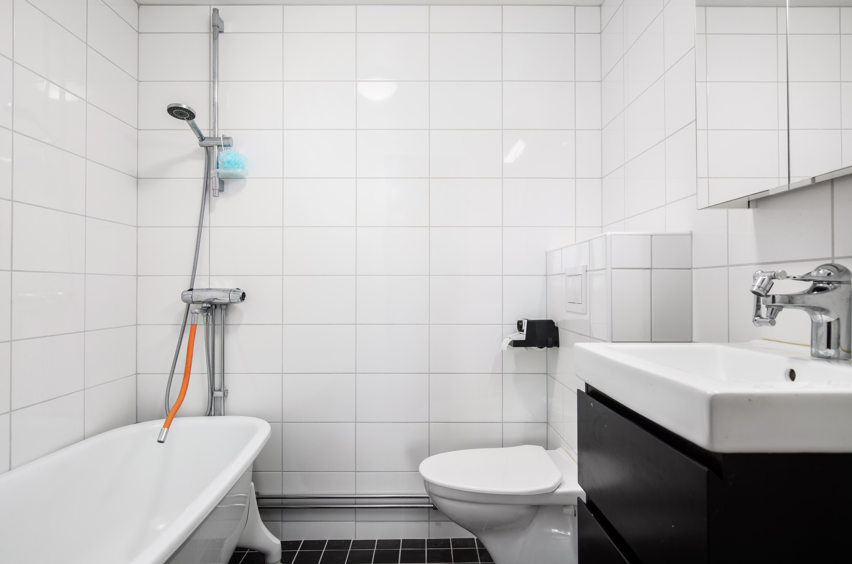 Bostadsbild från Edinsvägen 11, Till salu i Ektorp, Nacka