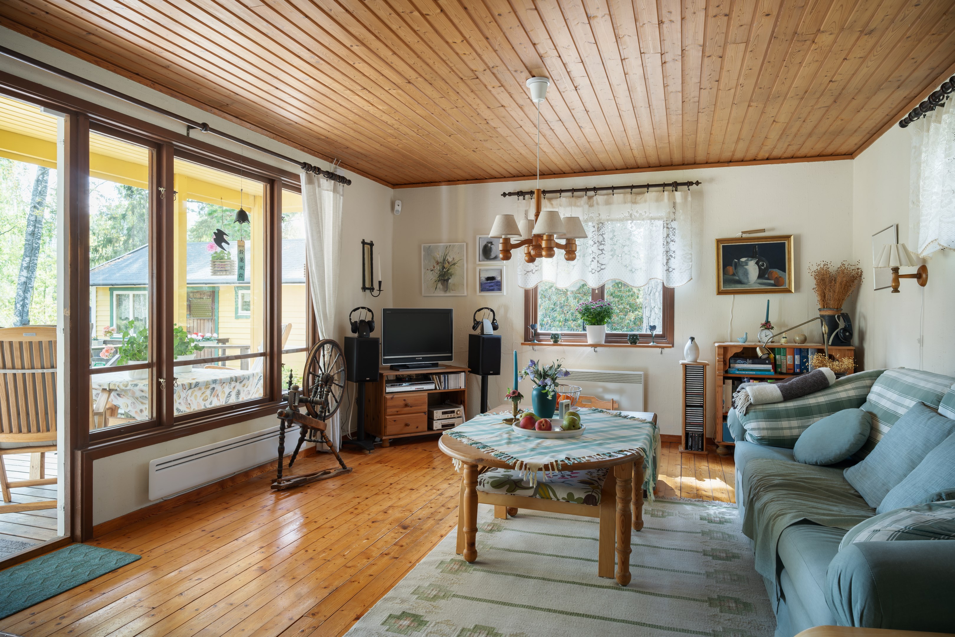 Bostadsbild från Åkerblomsvägen 18, Såld i Hässelmara, Värmdö