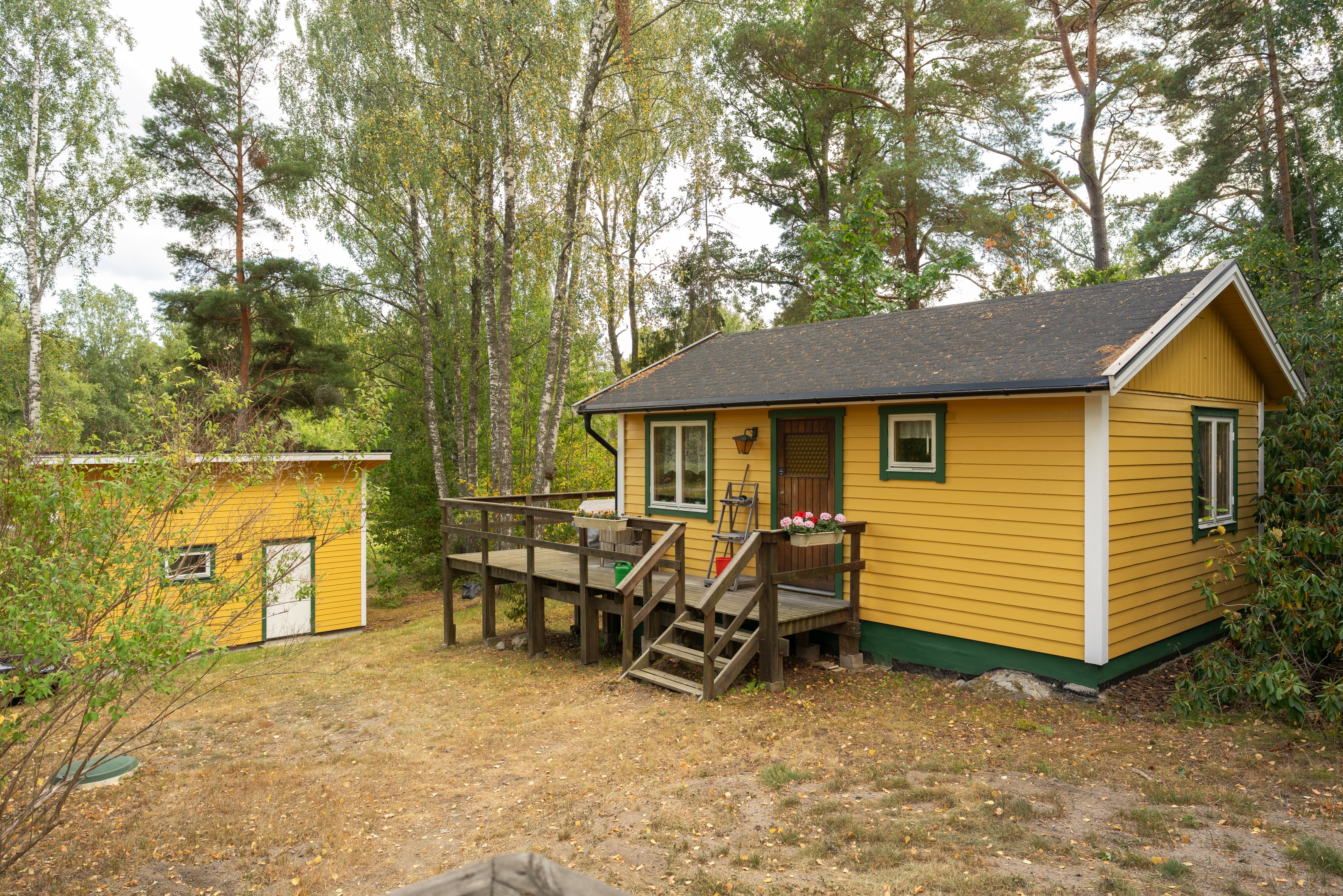 Bostadsbild från Åkerblomsvägen 18, Såld i Hässelmara, Värmdö