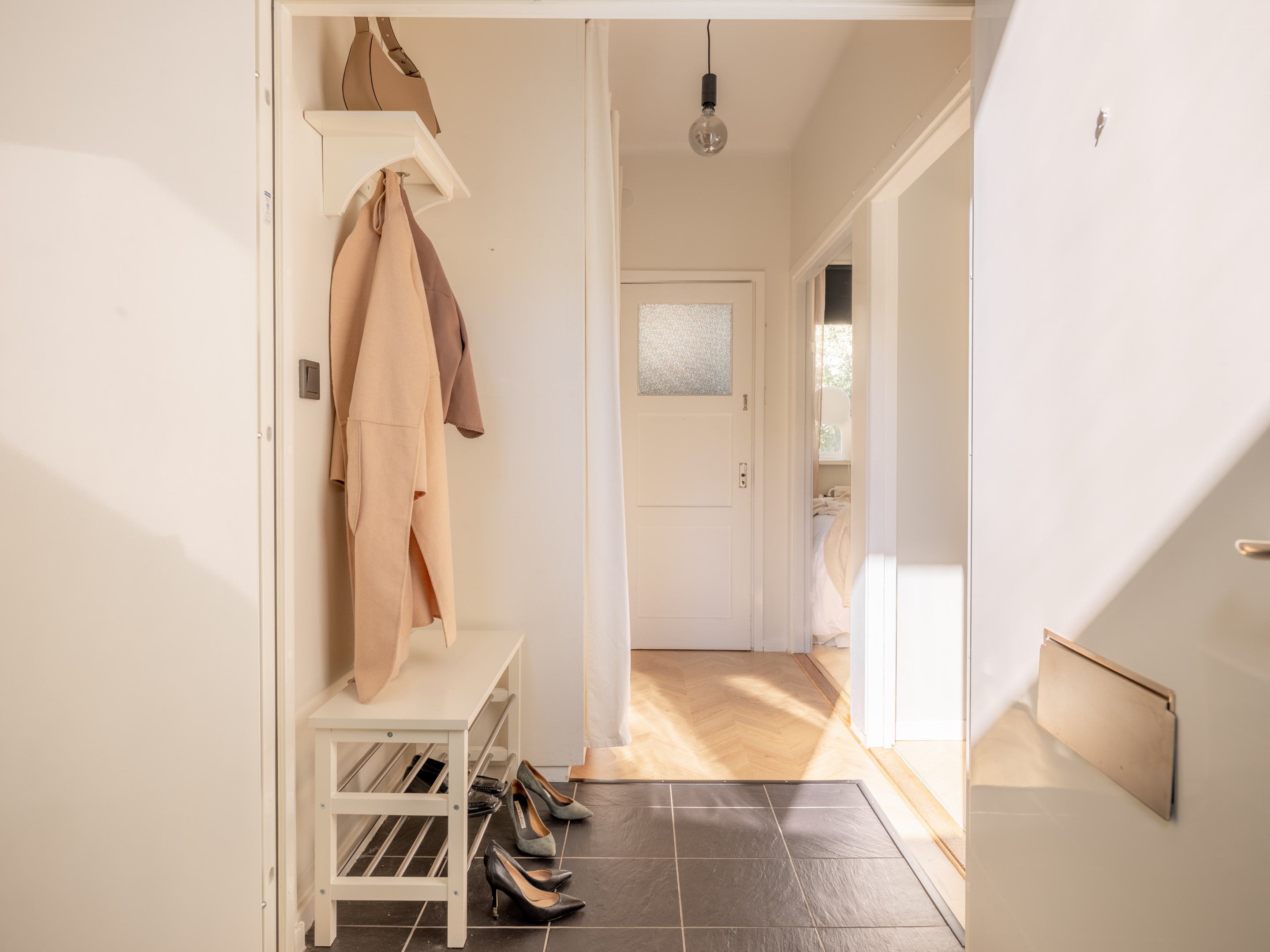Bostadsbild från Cedergrensvägen 34, Till salu i Midsommarkransen, Stockholm