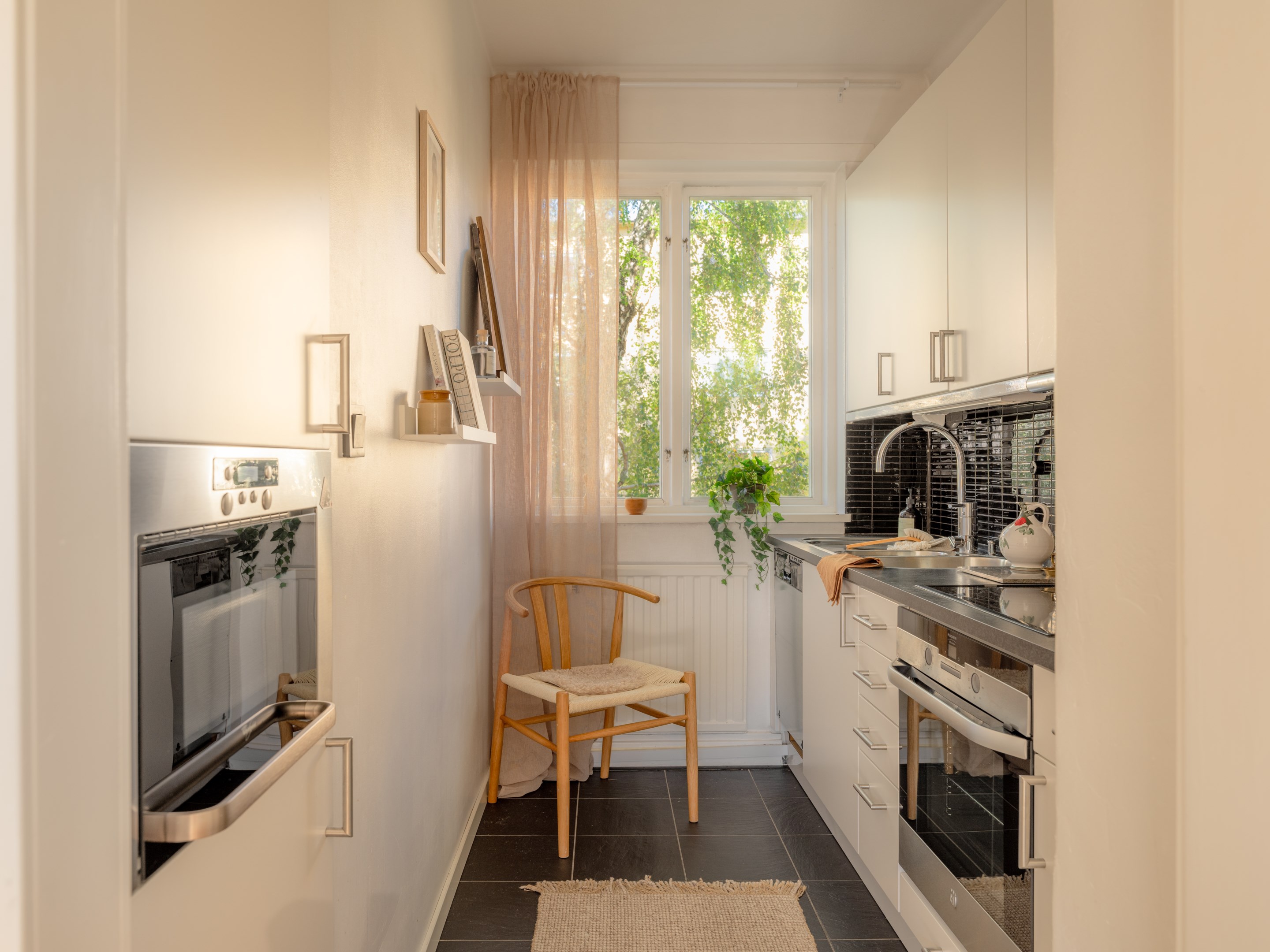 Bostadsbild från Cedergrensvägen 34, Till salu i Midsommarkransen, Stockholm