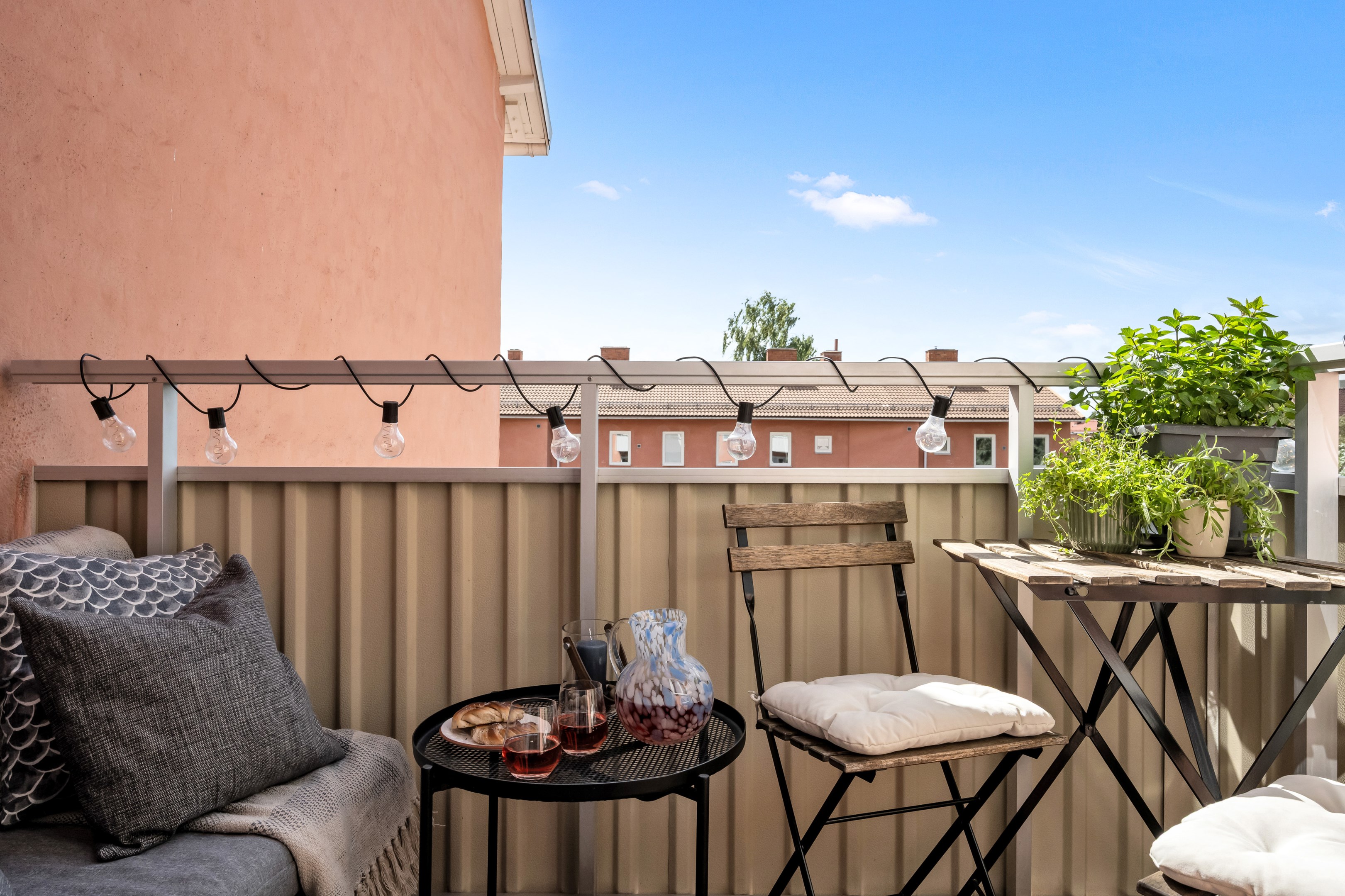 Bostadsbild från Svartbäcksgatan 101B, Till salu i Svartbäcken, Uppsala