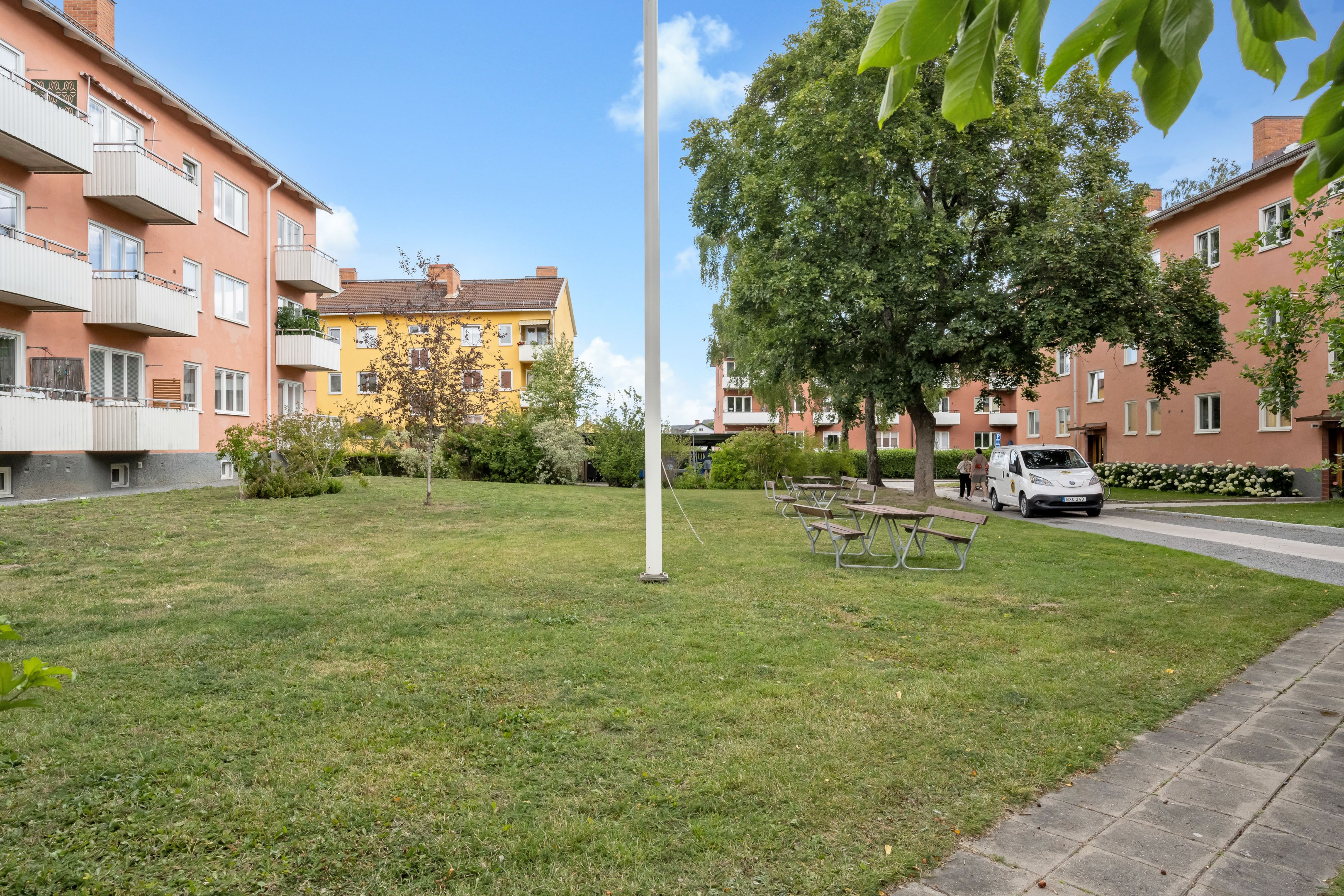 Bostadsbild från Svartbäcksgatan 101B, Till salu i Svartbäcken, Uppsala