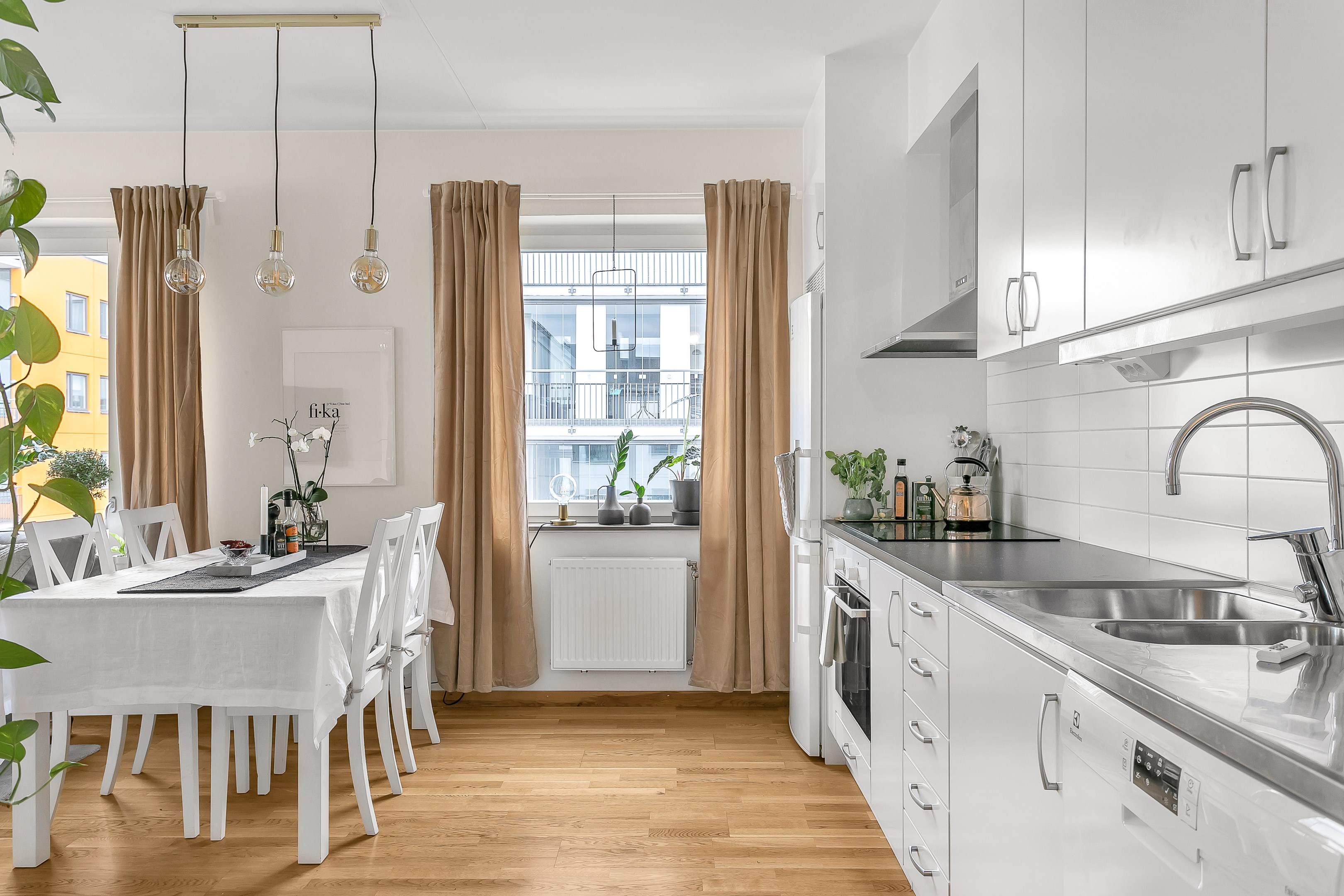 Bostadsbild från Henry Wemans Väg 10, Till salu i Gottsunda, Uppsala