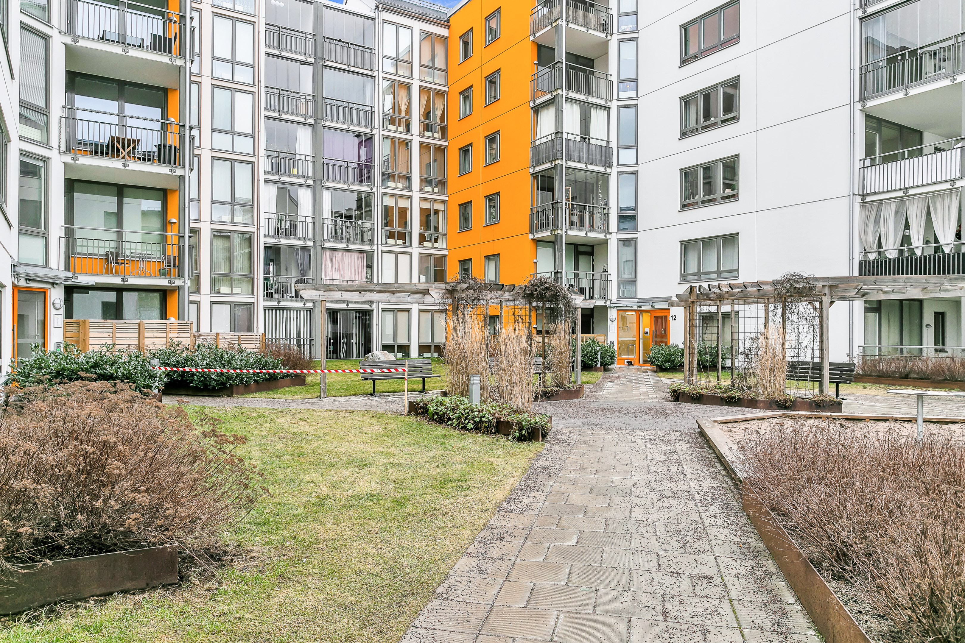 Bostadsbild från Henry Wemans Väg 10, Till salu i Gottsunda, Uppsala