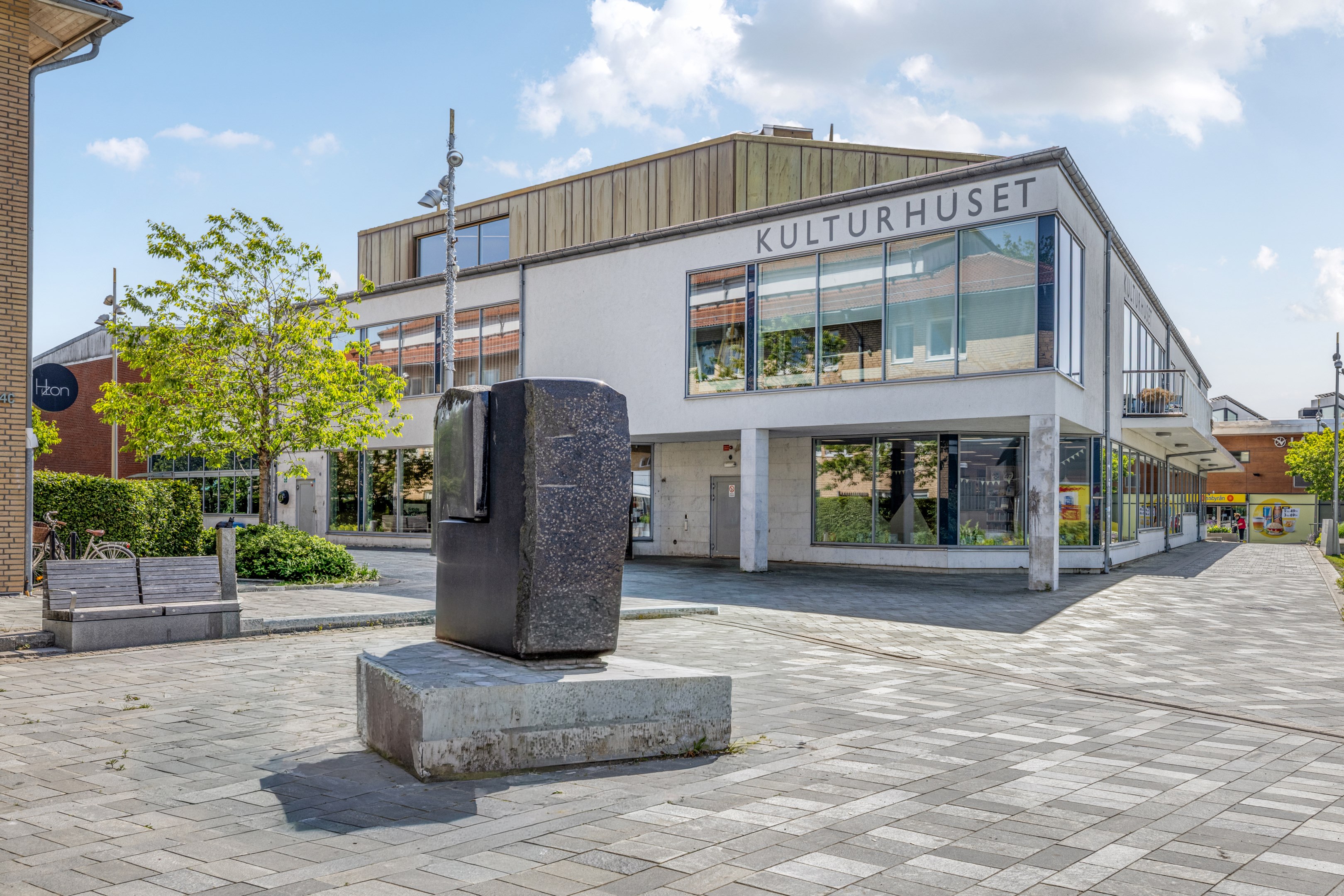 Kulturhus och idrottshall