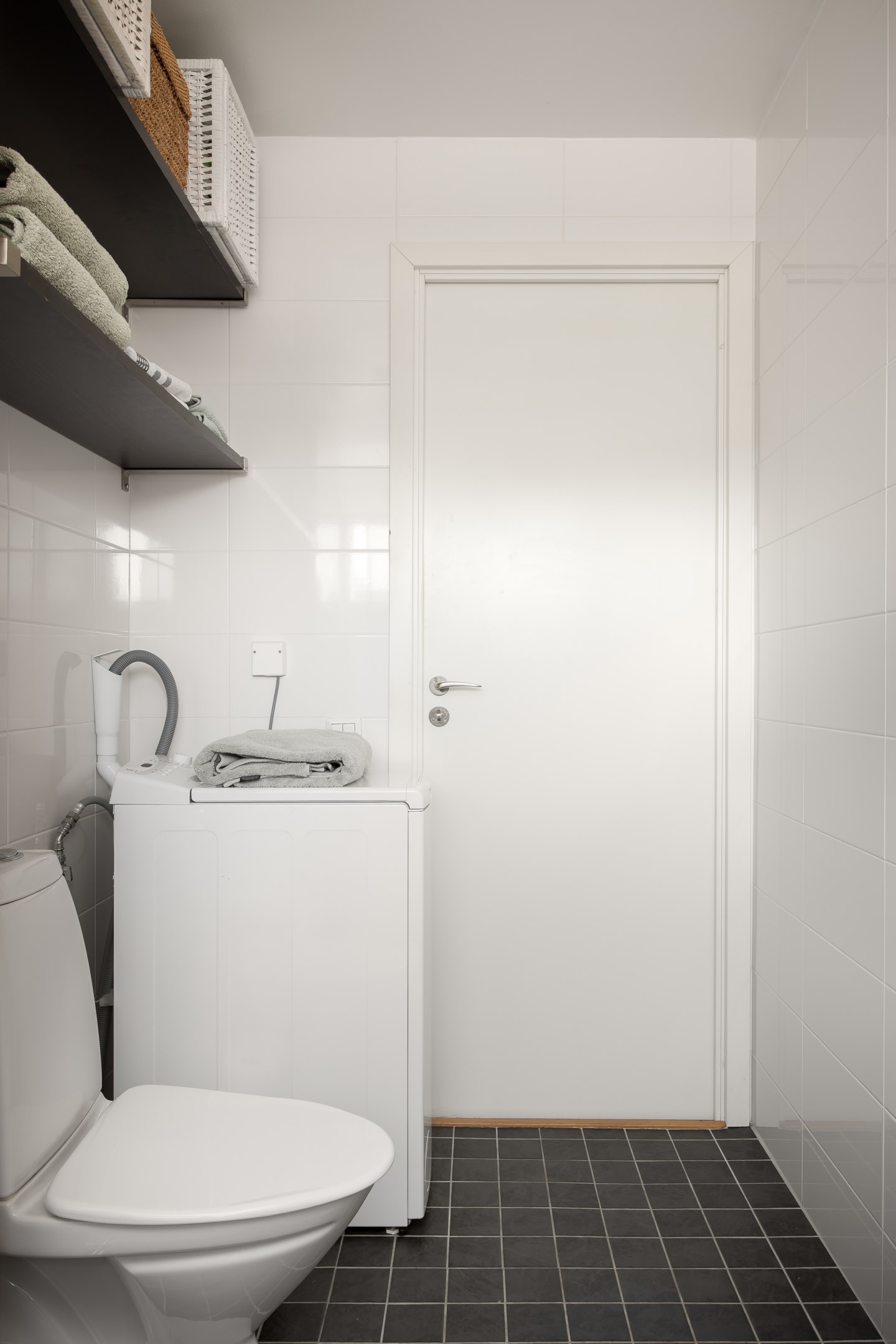 Bostadsbild från Ljuskärrsvägen 64, Kommande i Ljuskärrsberget - Saltsjöbaden, Nacka