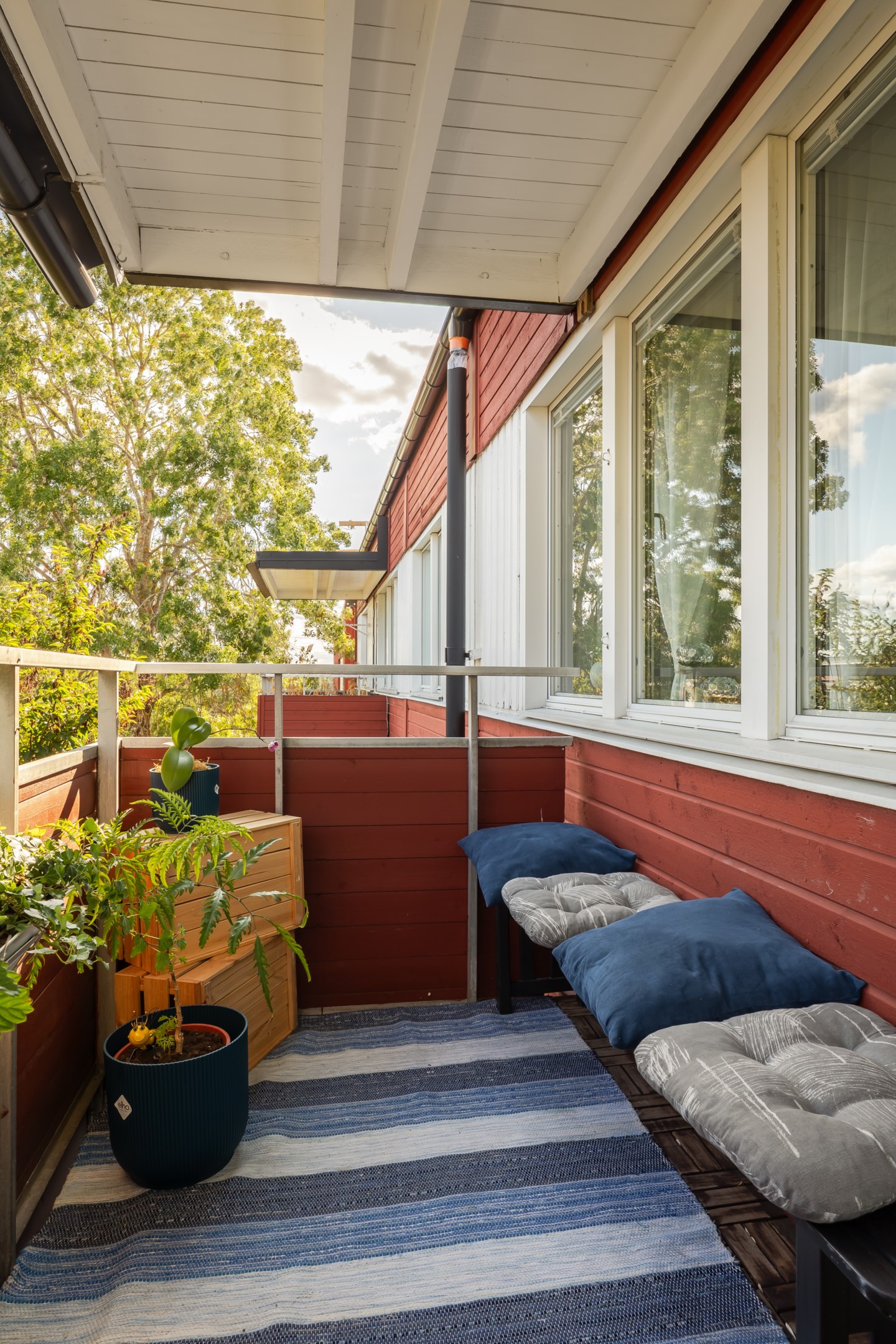 Bostadsbild från Ljuskärrsvägen 64, Kommande i Ljuskärrsberget - Saltsjöbaden, Nacka