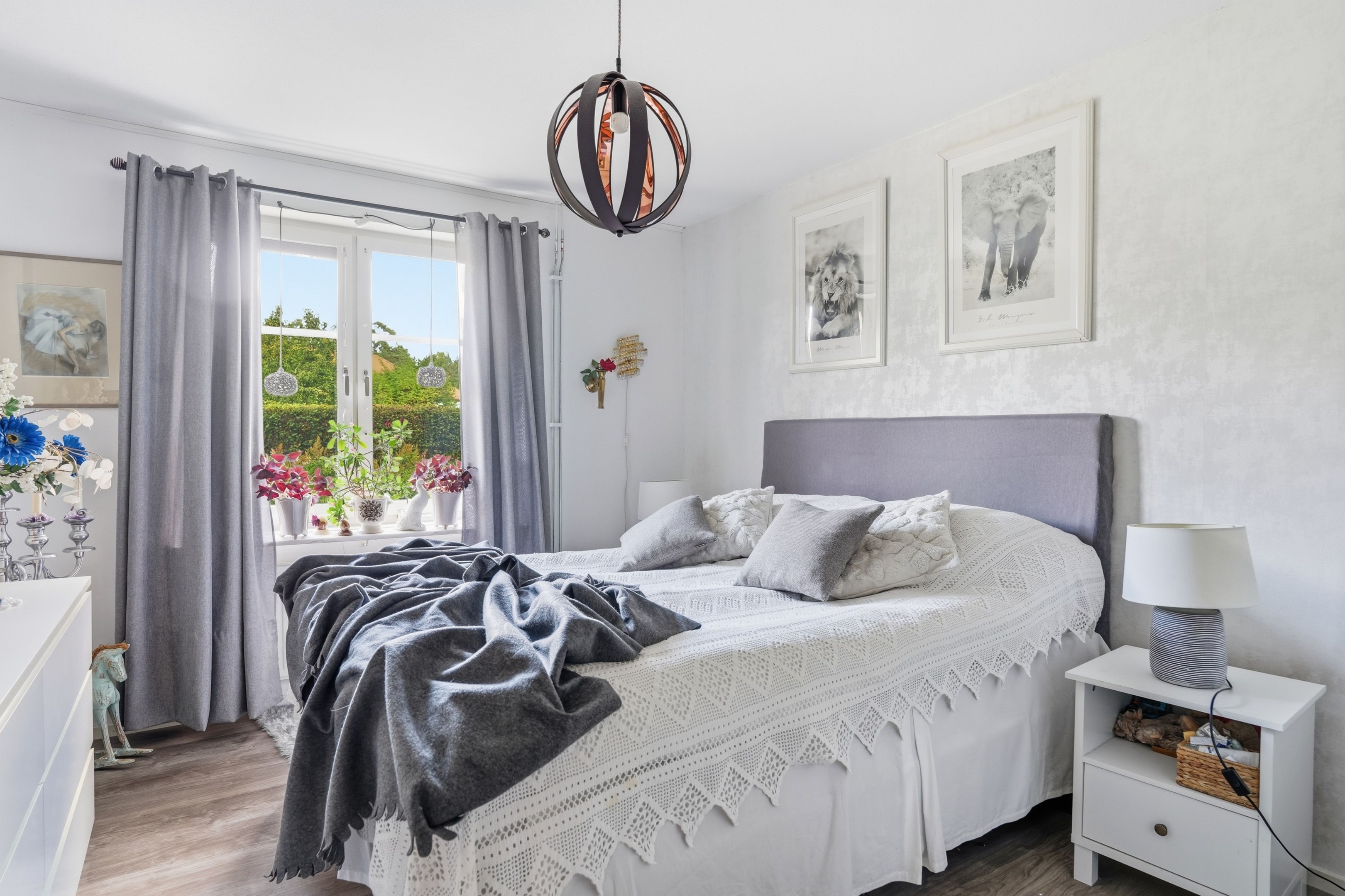 Bostadsbild från Herrhagsvägen 188, Till salu i Herrhagen, Uppsala