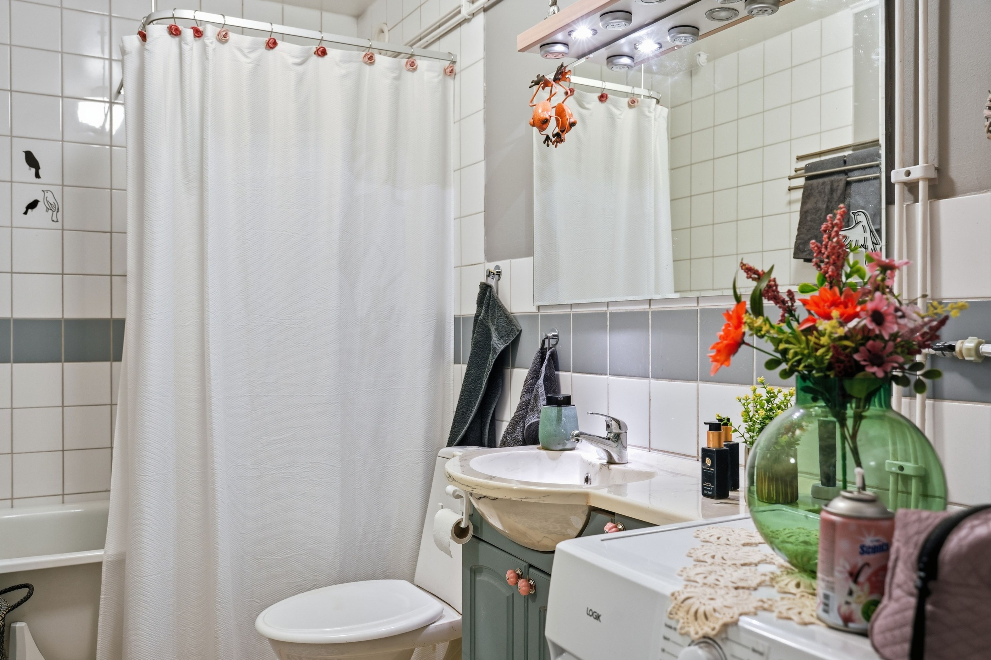 Bostadsbild från Herrhagsvägen 188, Till salu i Herrhagen, Uppsala