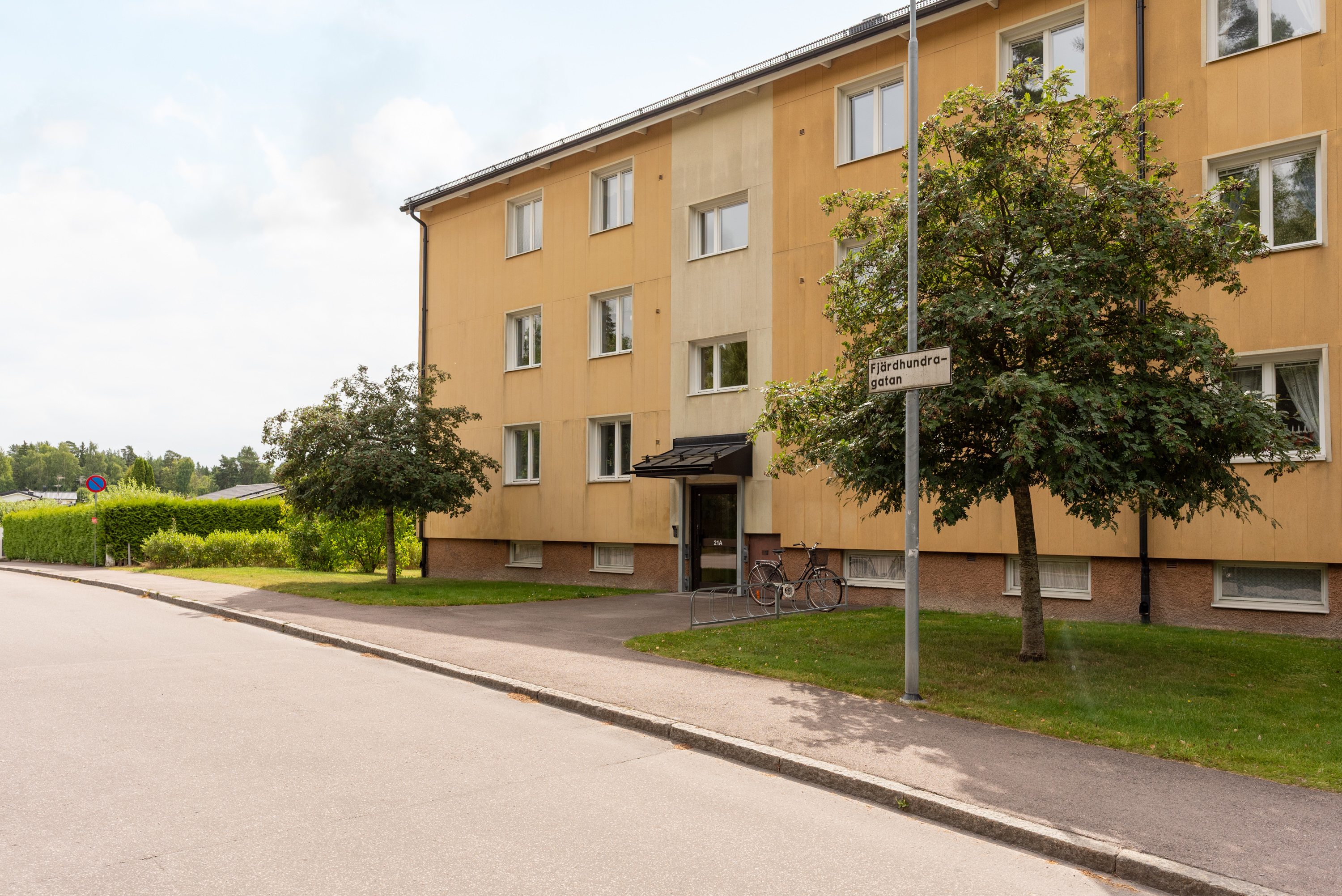 Bostadsbild från Fjärdhundragatan 21A, Kommande i Malmaberg, Västerås