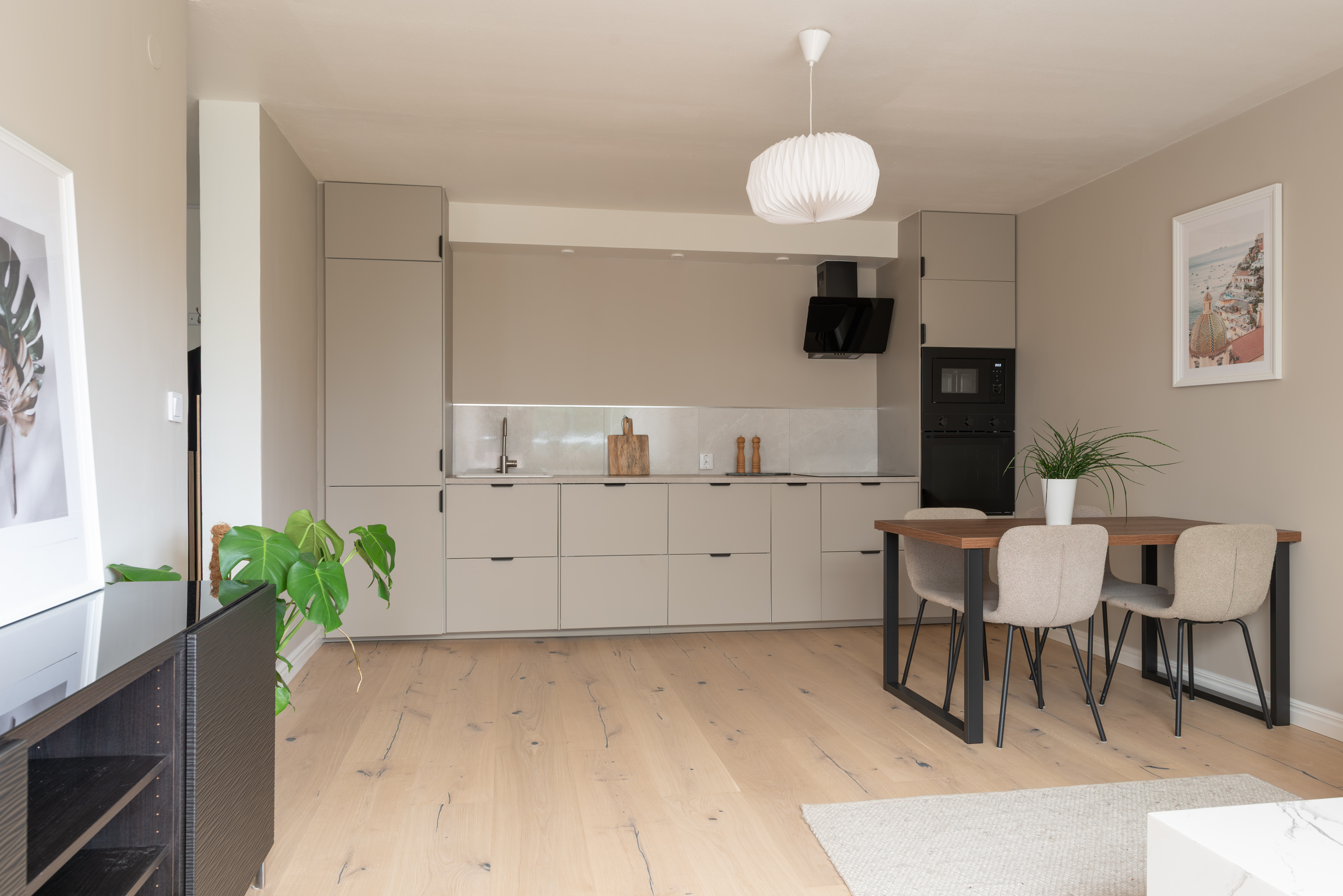 Bostadsbild från Fjärdhundragatan 21A, Kommande i Malmaberg, Västerås