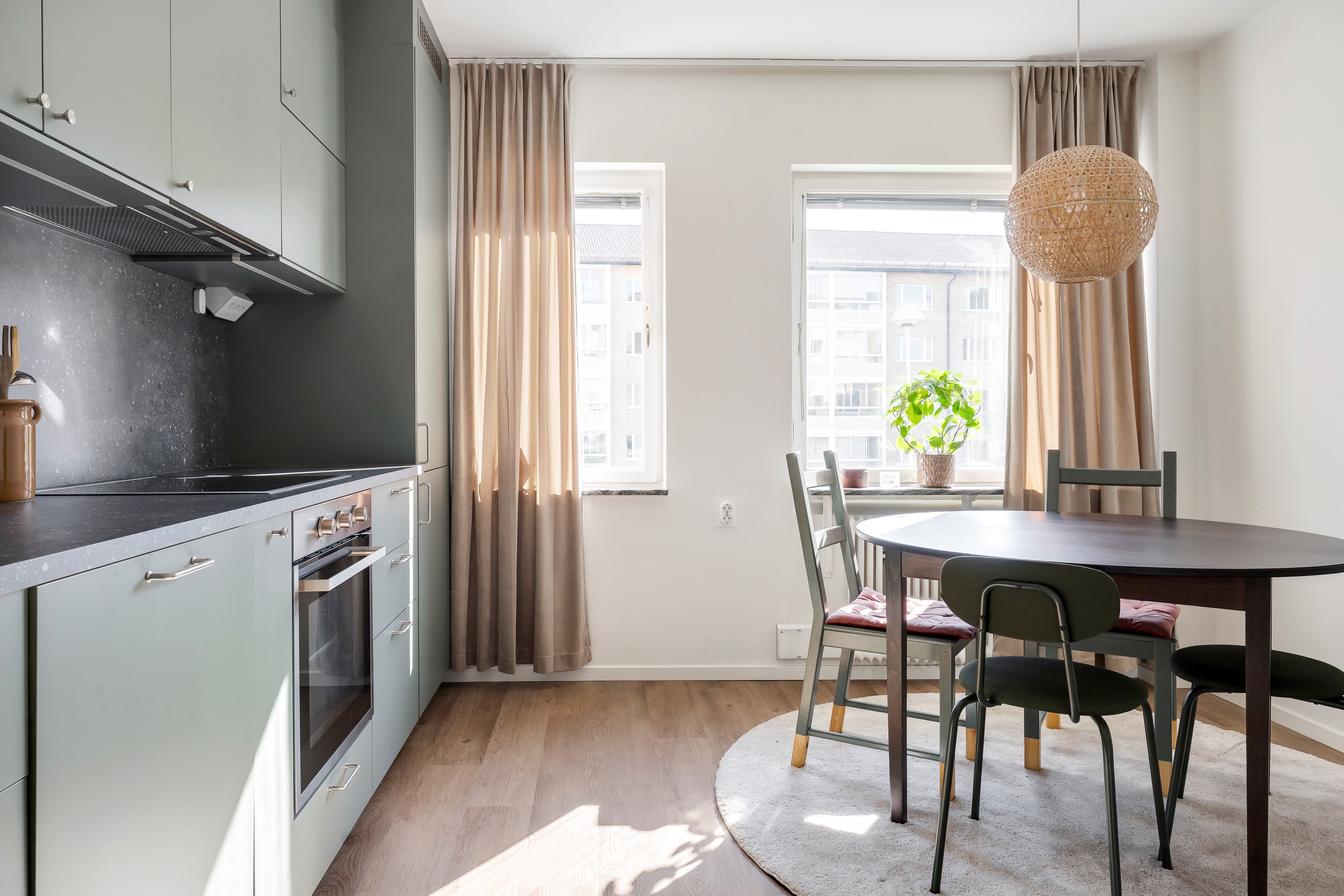 Bostadsbild från Gröna gatan 23D, Till salu i Salabacke, Uppsala
