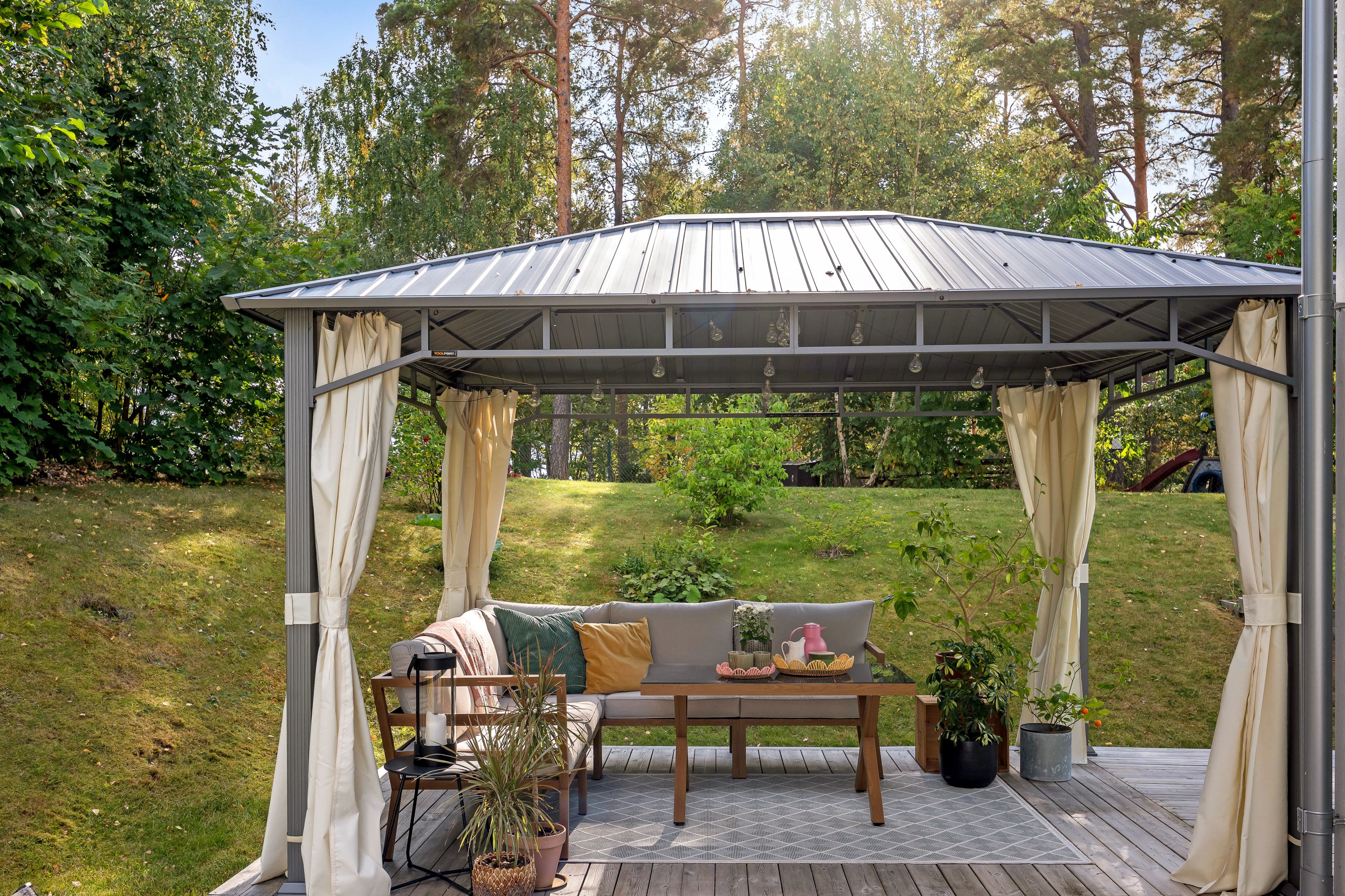 Bostadsbild från Varggropsvägen 52, Kommande i Björklinge, Uppsala