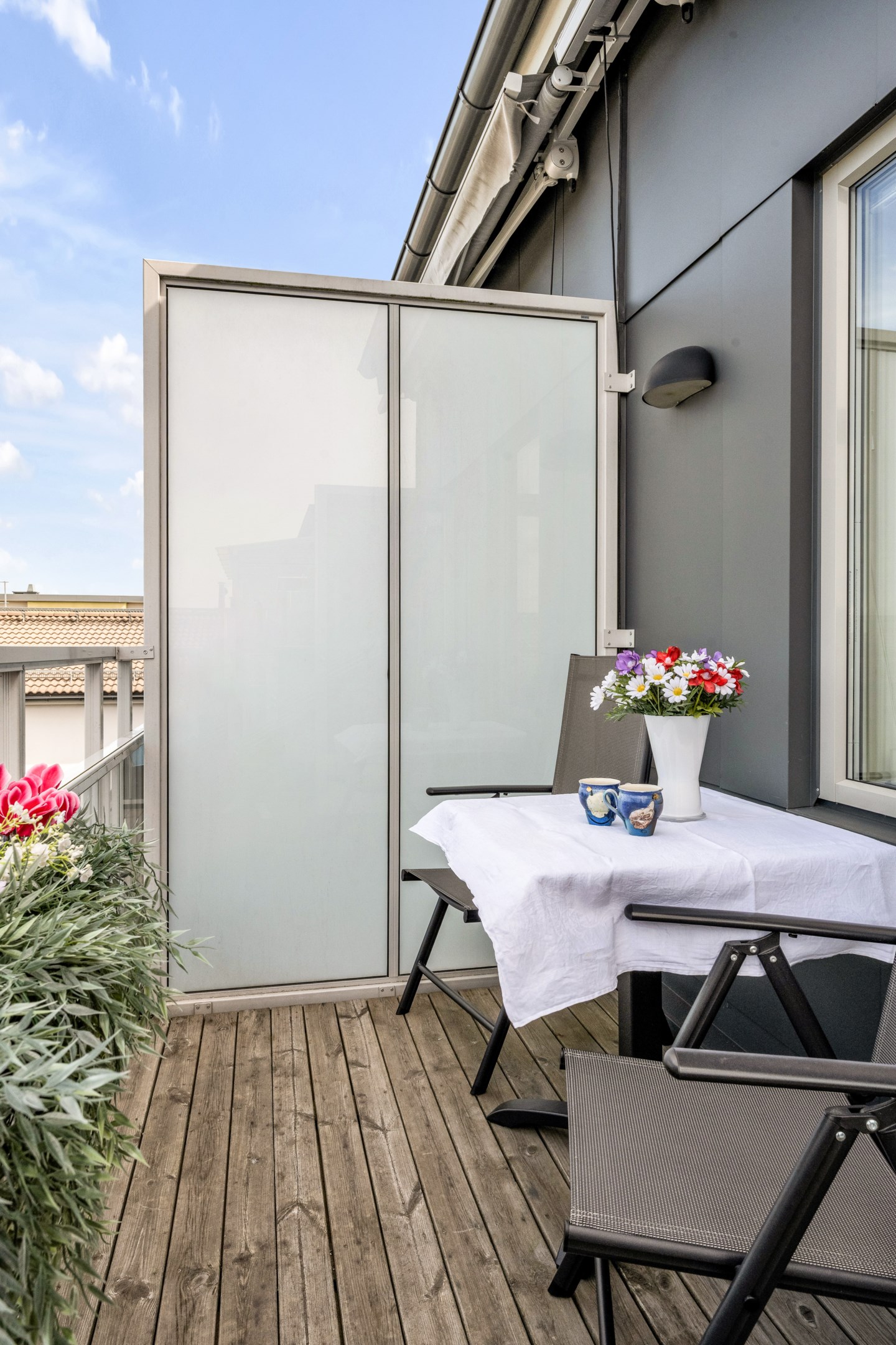 Bostadsbild från Råbyvägen 44, Till salu i Kapellgärdet, Uppsala