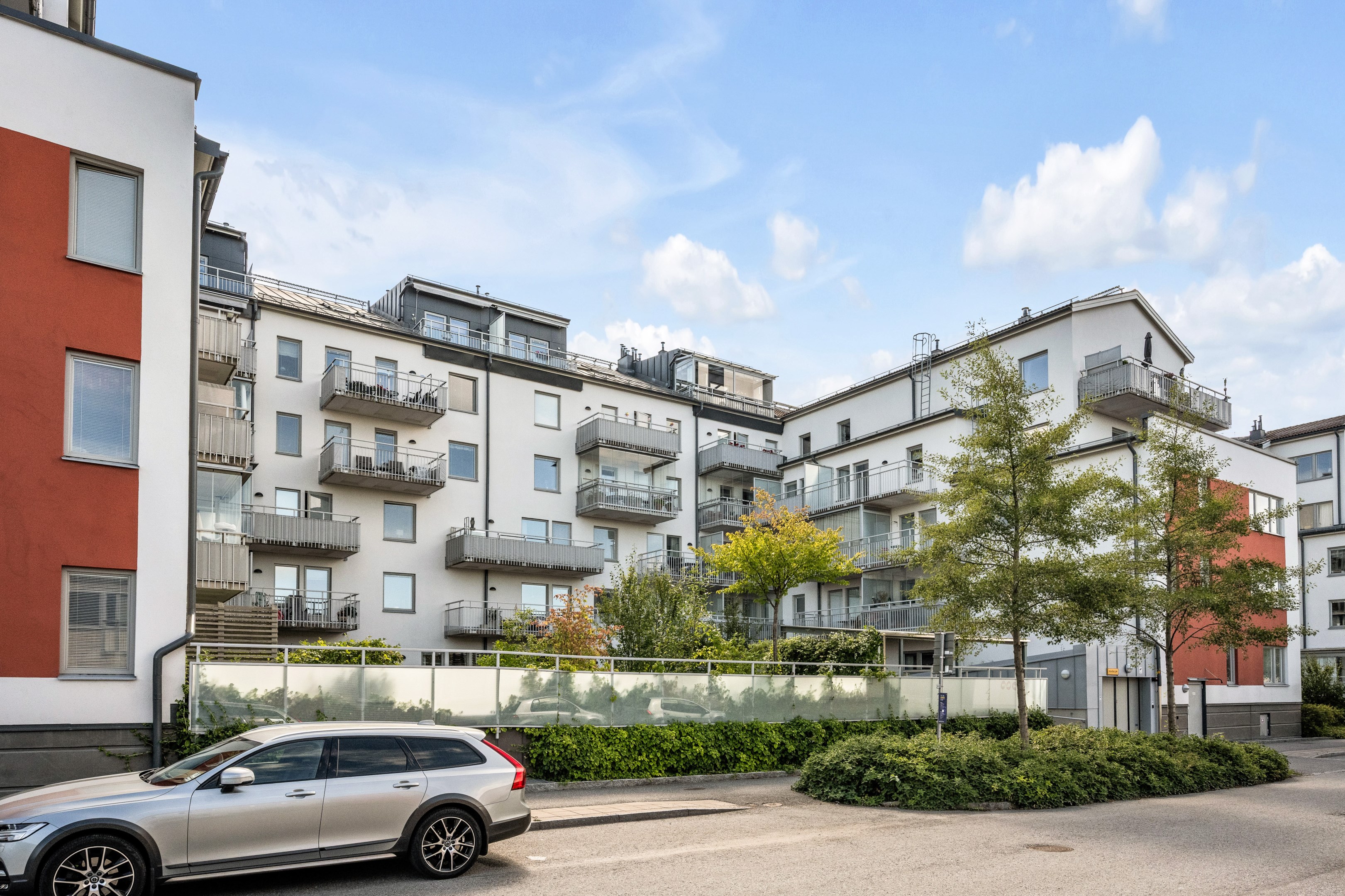 Bostadsbild från Råbyvägen 44, Till salu i Kapellgärdet, Uppsala