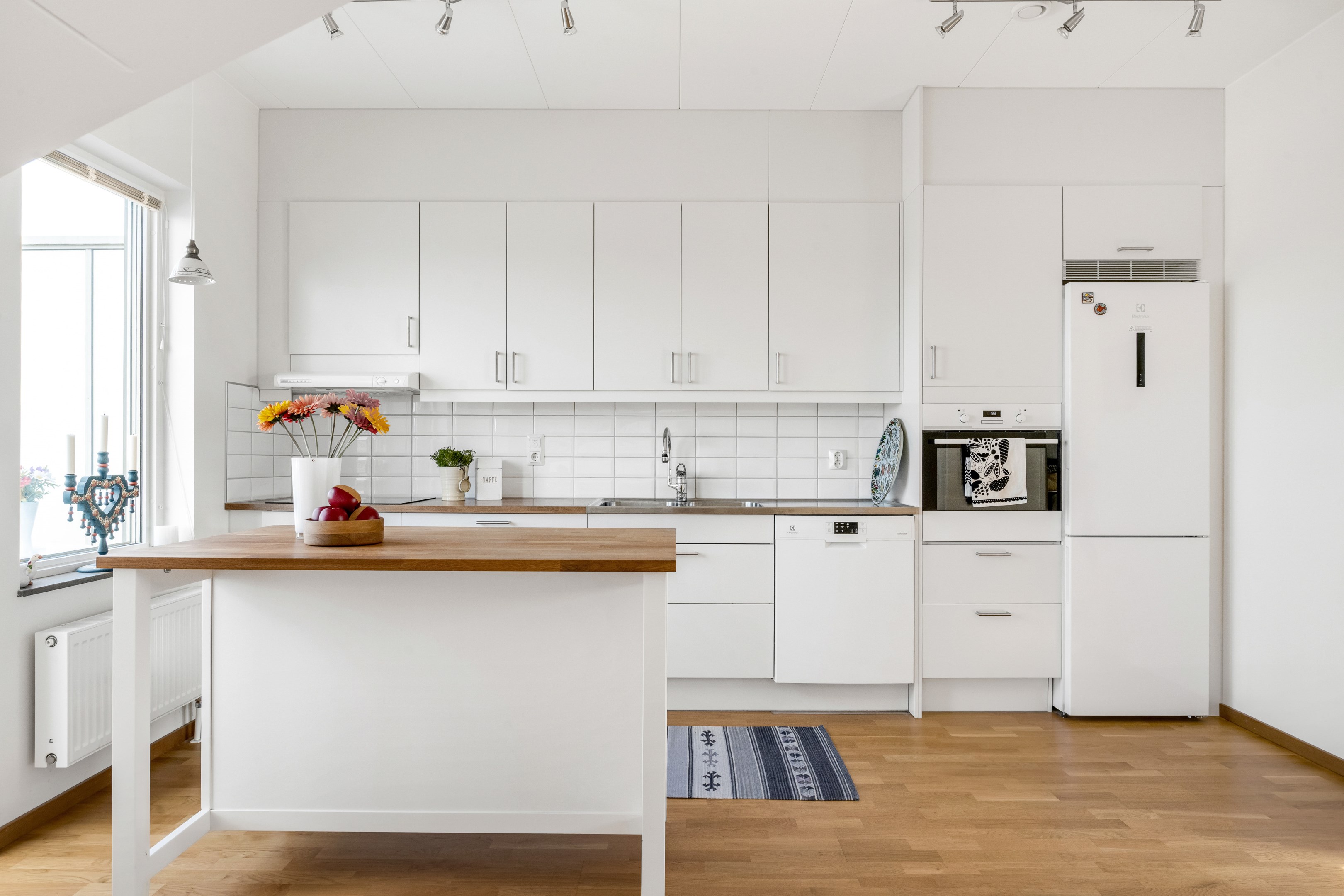 Bostadsbild från Råbyvägen 44, Till salu i Kapellgärdet, Uppsala