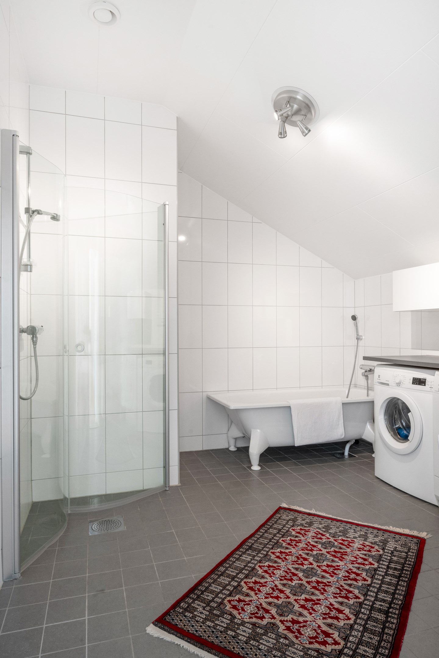 Bostadsbild från Råbyvägen 44, Till salu i Kapellgärdet, Uppsala