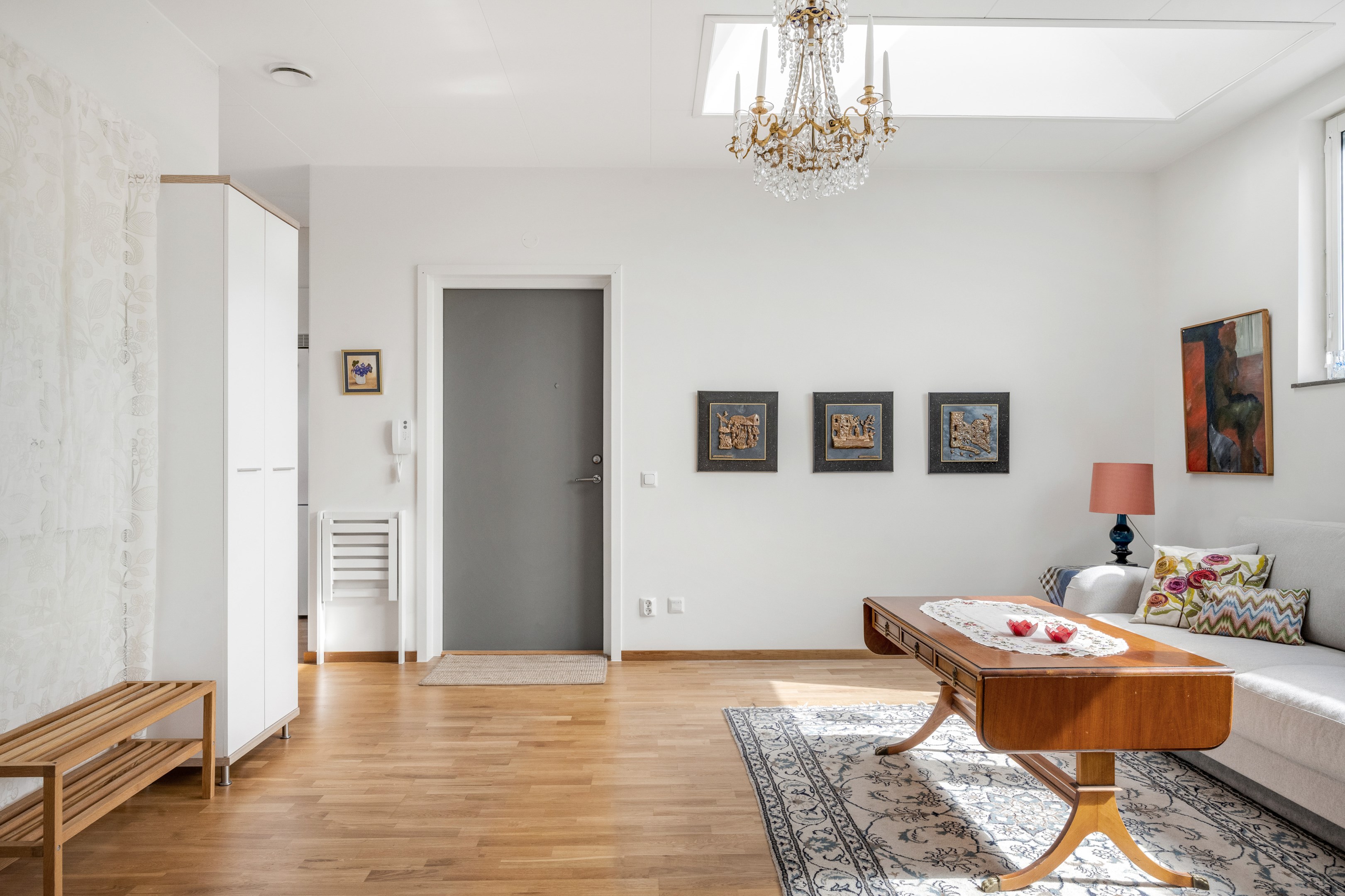 Bostadsbild från Råbyvägen 44, Till salu i Kapellgärdet, Uppsala
