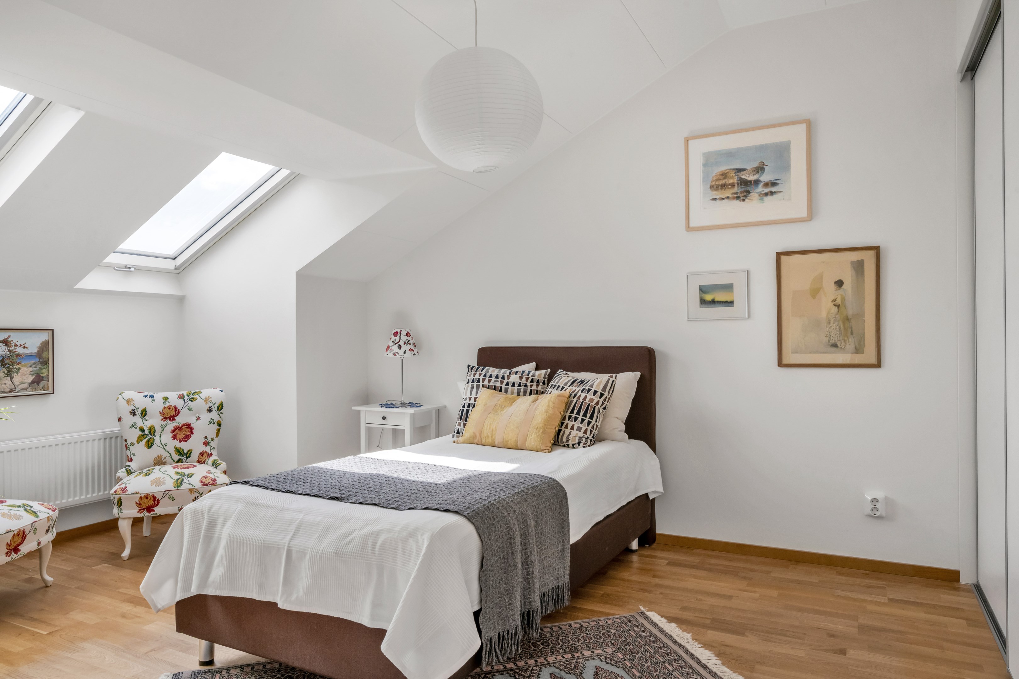 Bostadsbild från Råbyvägen 44, Till salu i Kapellgärdet, Uppsala