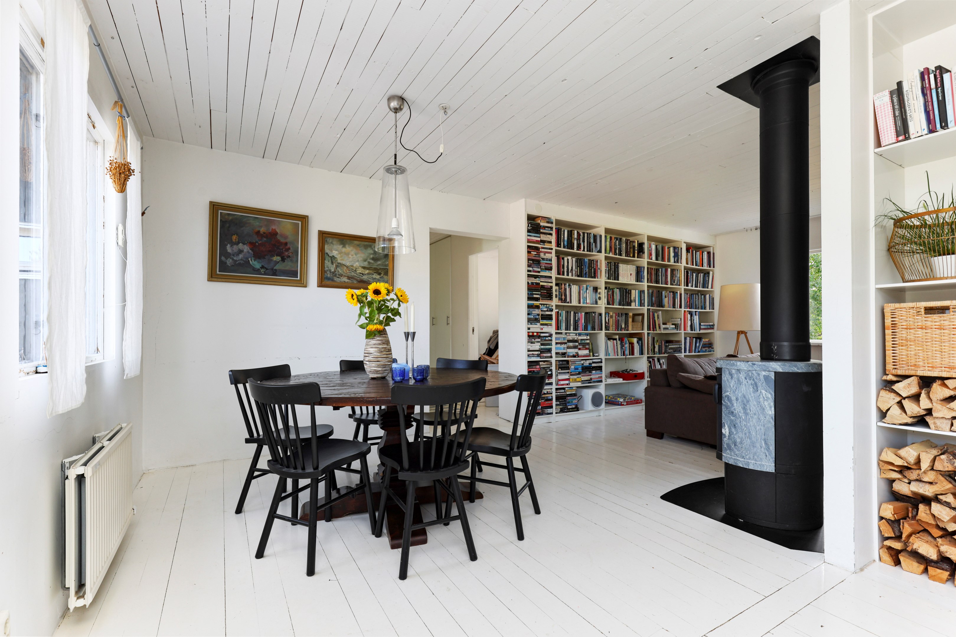 Bostadsbild från Strand 111, Till salu i Gräsö, Östhammar
