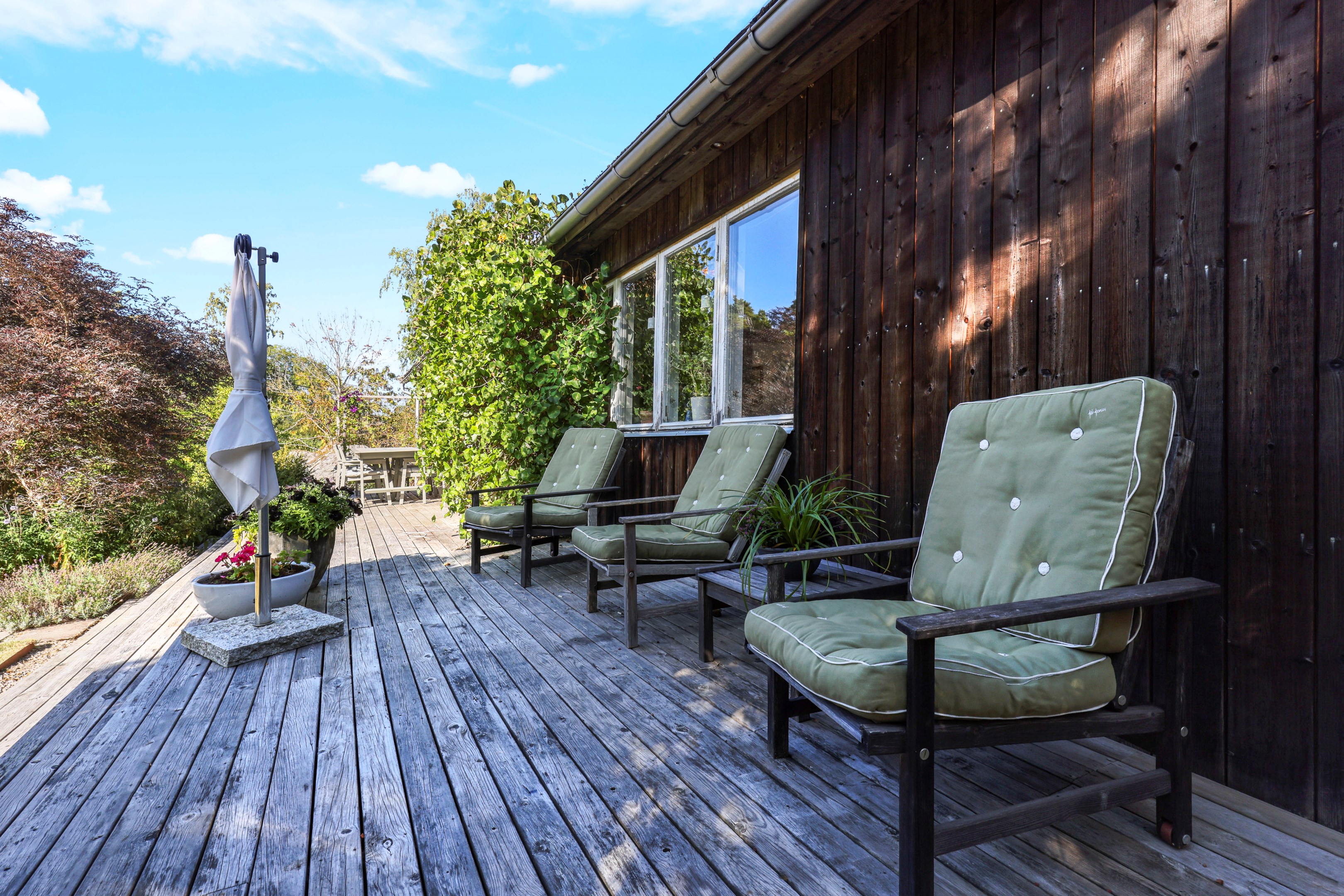 Bostadsbild från Strand 111, Till salu i Gräsö, Östhammar