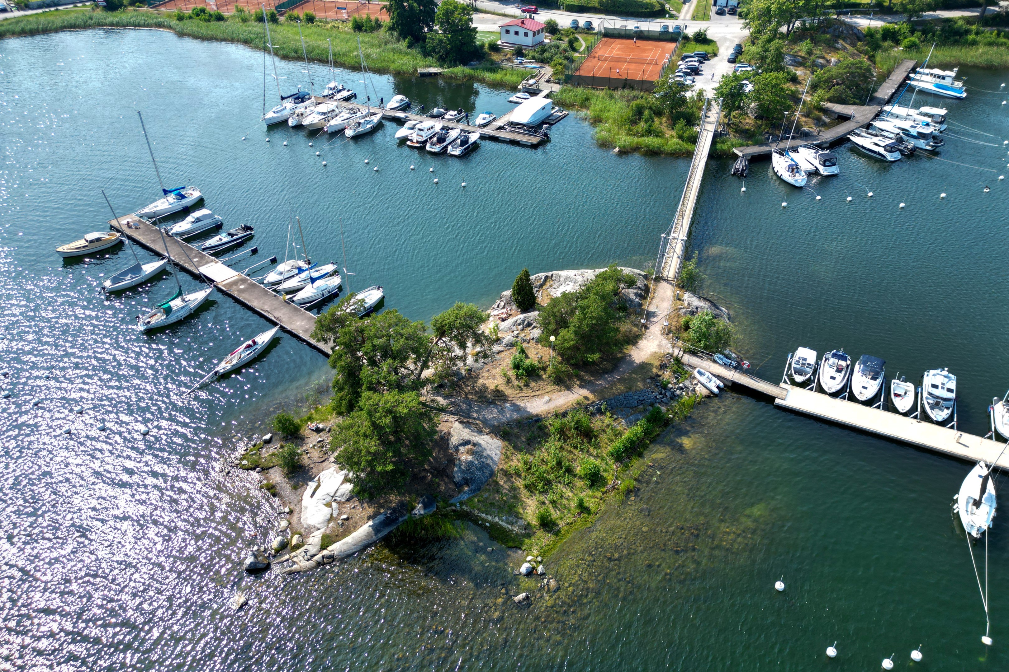 Bostadsbild från Vinterbrinksvägen 43, BV, Till salu i Igelbodaplatån - Saltsjöbaden, Nacka