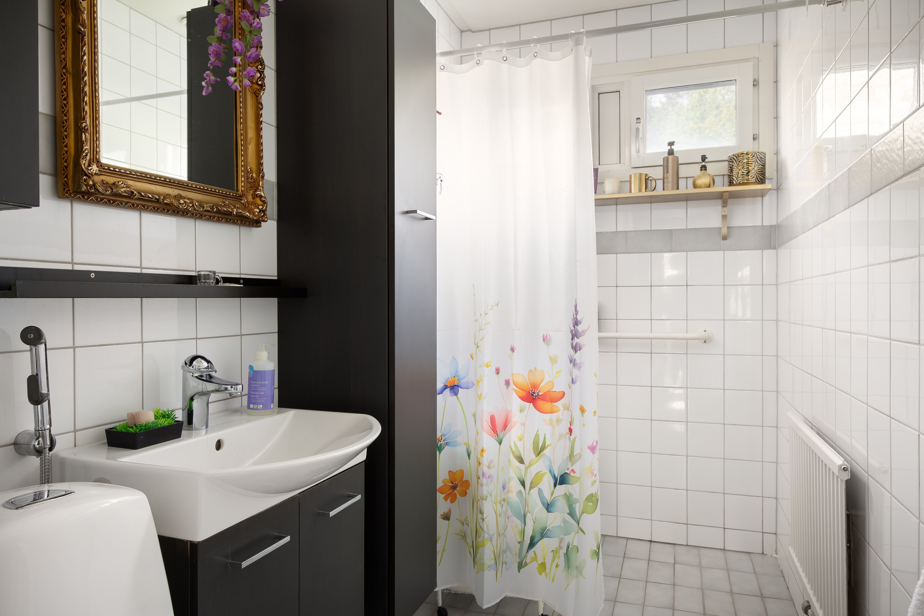 Bostadsbild från Vinterbrinksvägen 43, BV, Till salu i Igelbodaplatån - Saltsjöbaden, Nacka