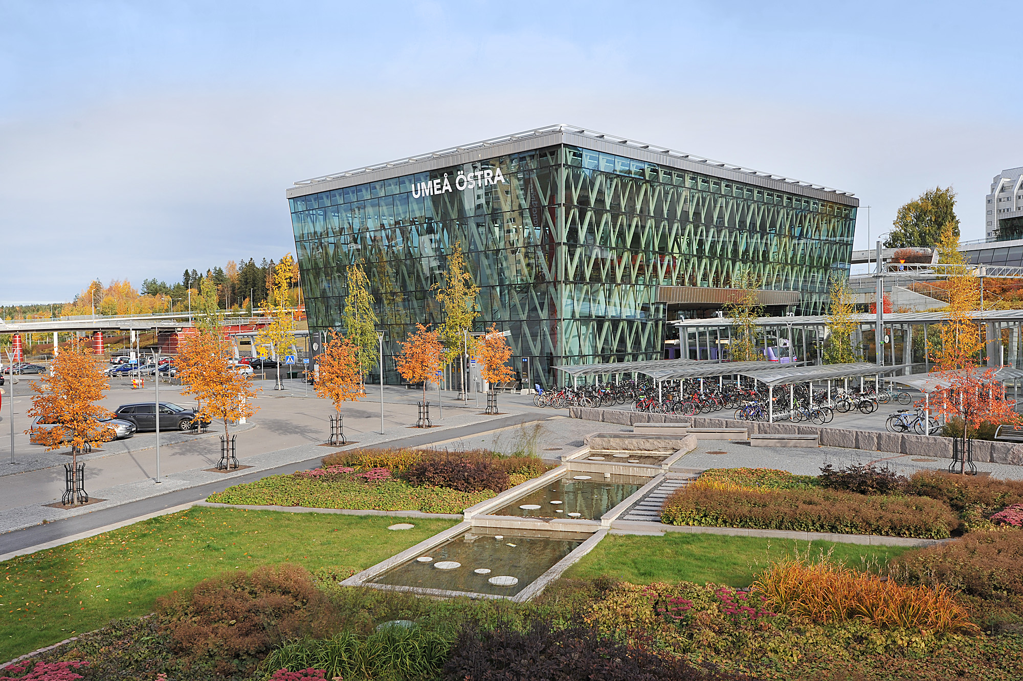 Östra station