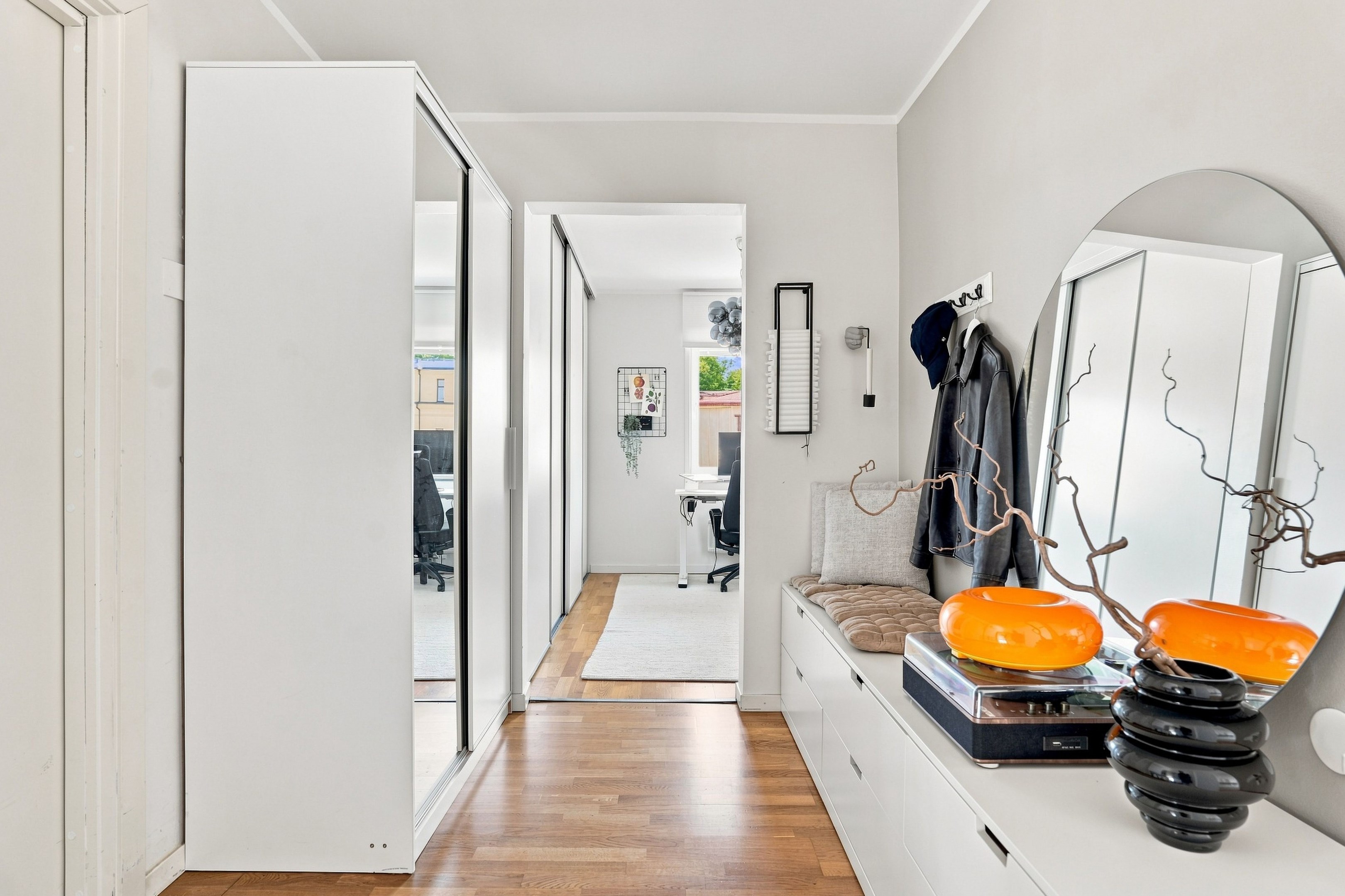 Bostadsbild från Storgatan 16B, Till salu i Centrum, Uppsala