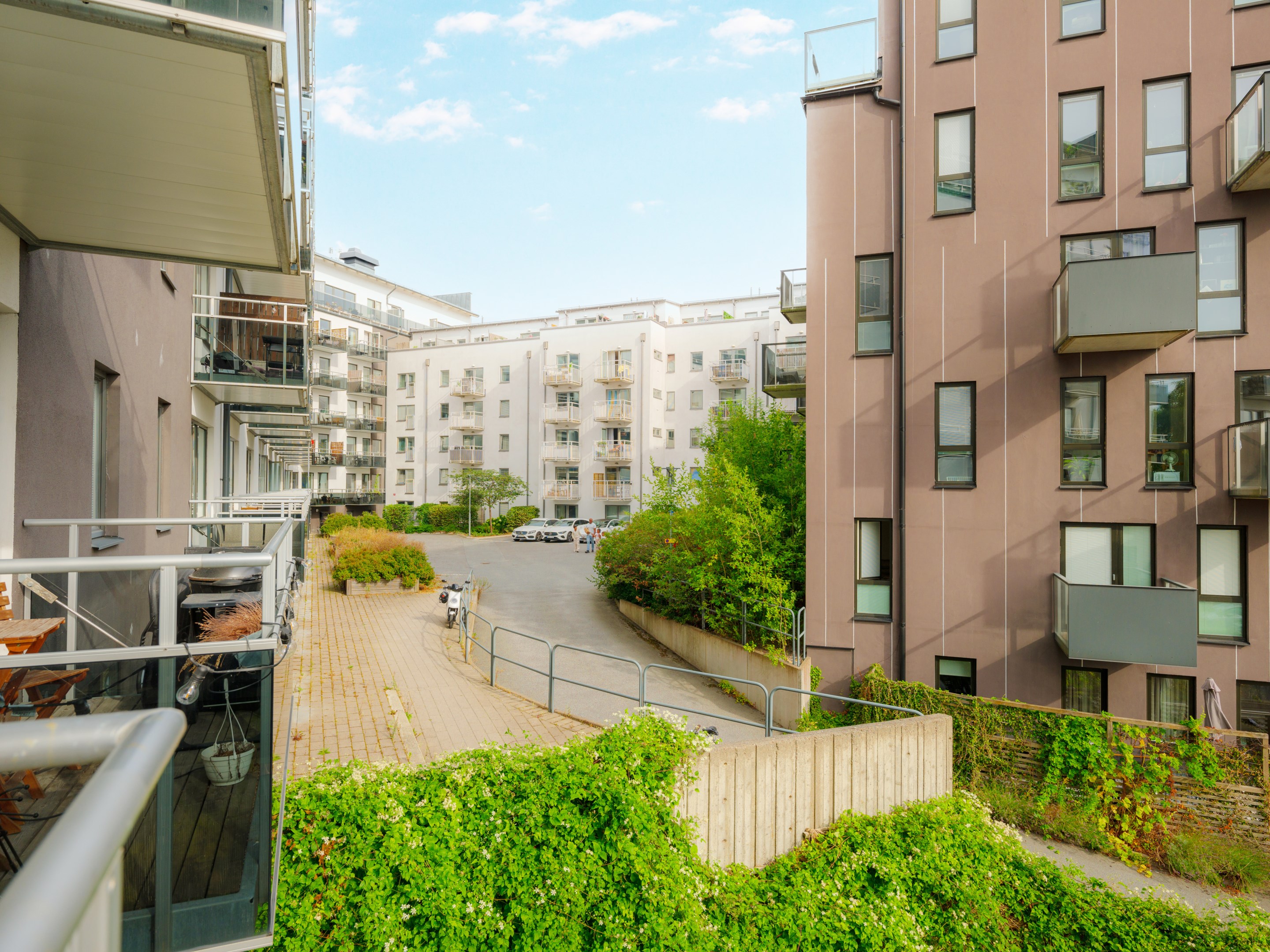Bostadsbild från Tellusborgsvägen 92, Kommande i Midsommarkransen, Stockholm