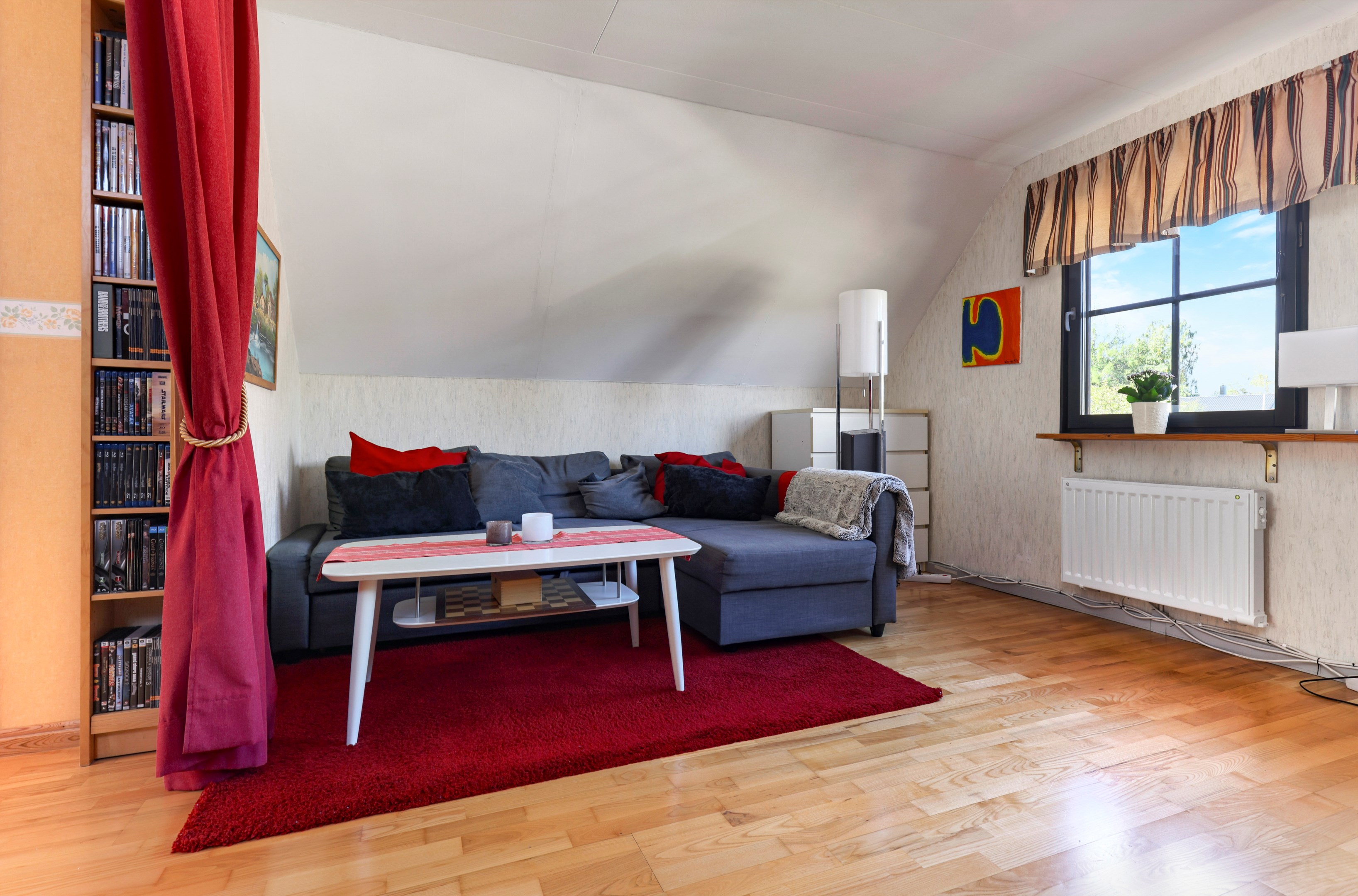 Bostadsbild från Ripgatan 15, Till salu i Östhammar, Östhammar