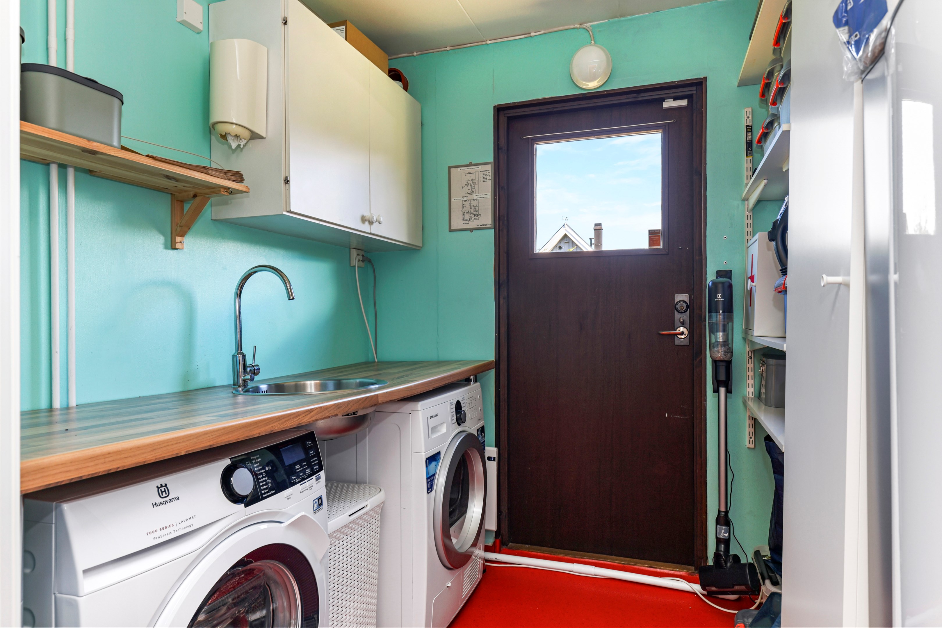 Bostadsbild från Ripgatan 15, Till salu i Östhammar, Östhammar