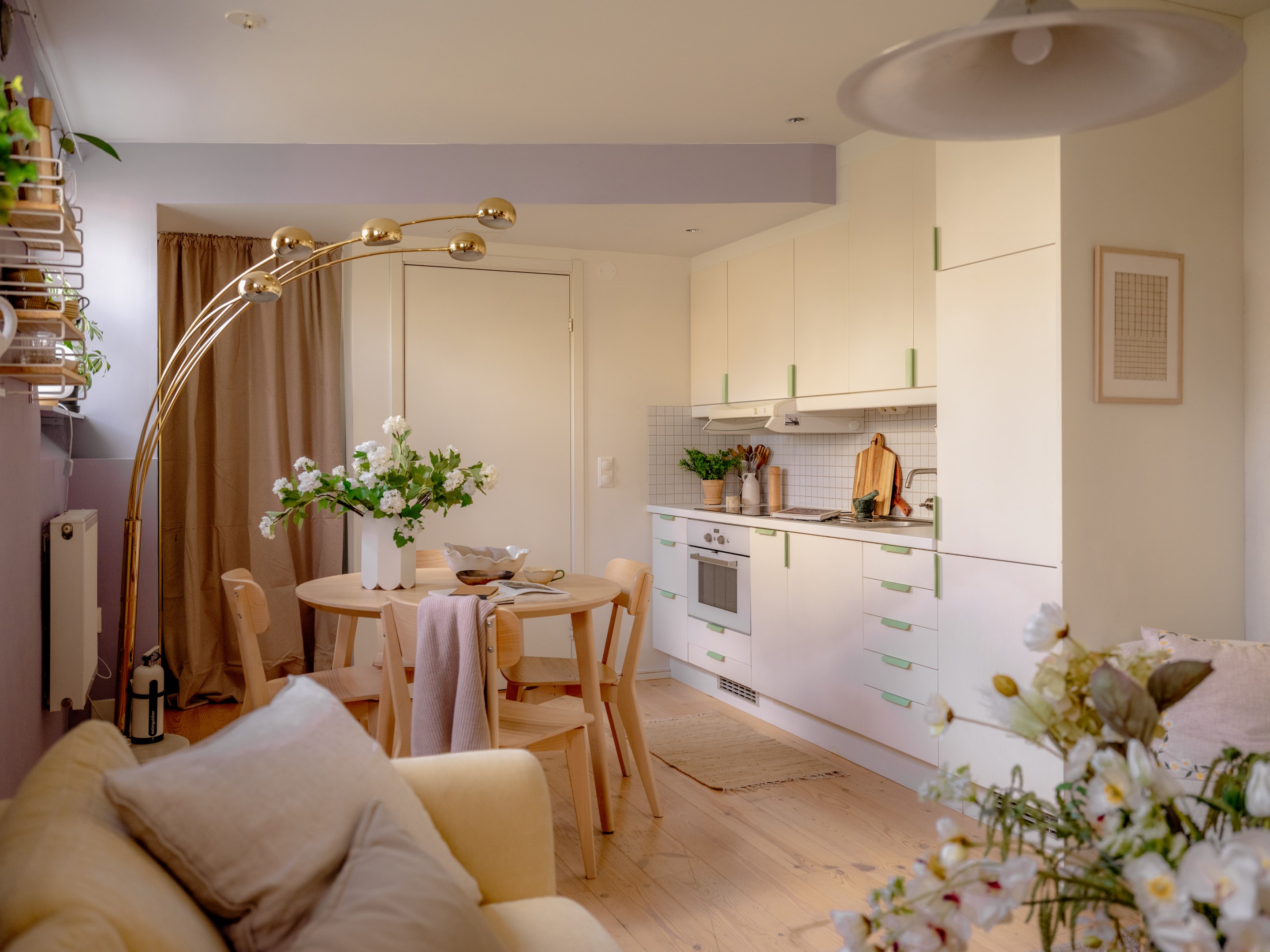 Bostadsbild från Fastlagsvägen 63A, Till salu i Midsommarkransen, Stockholm