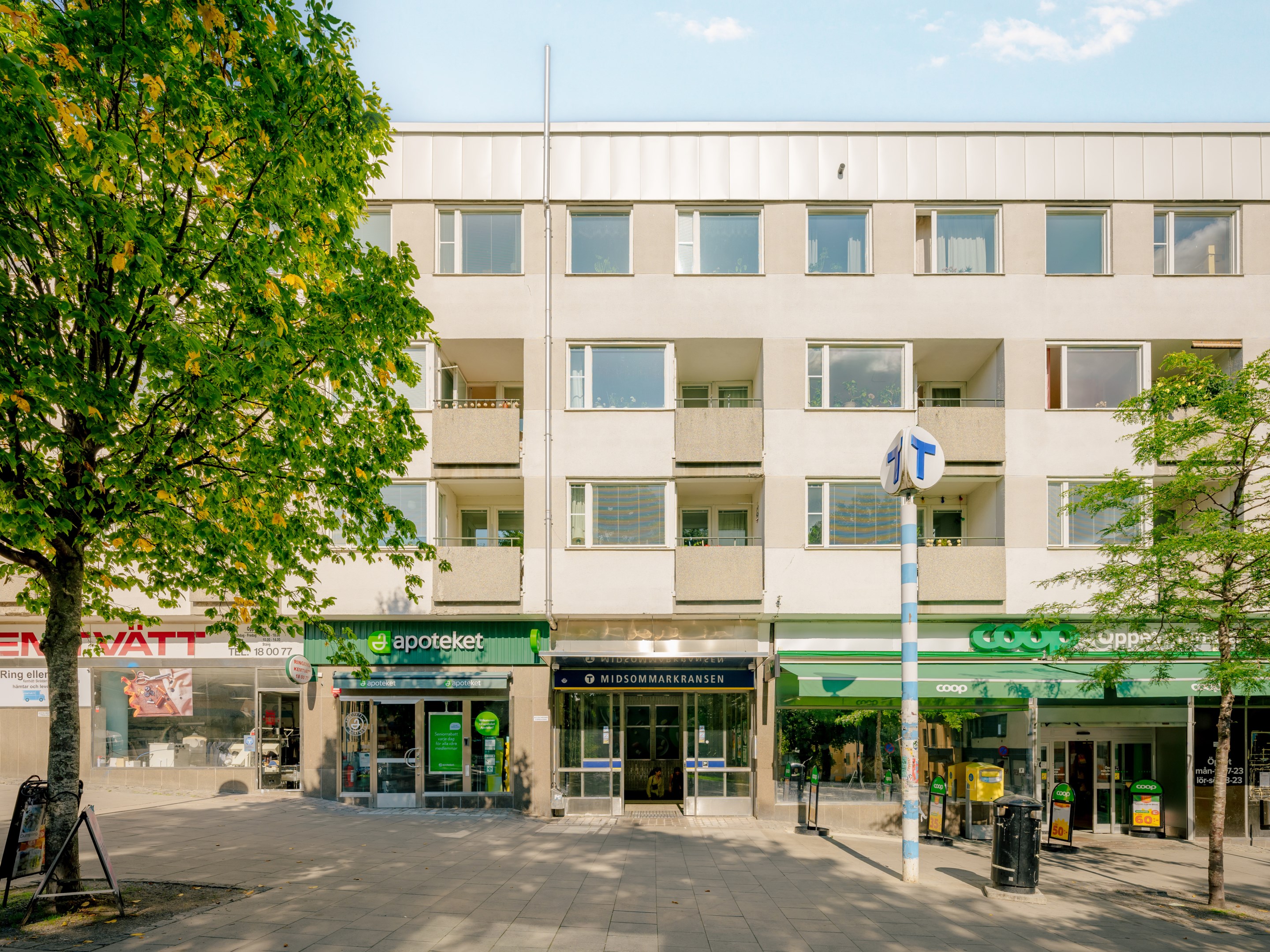 Bostadsbild från Fastlagsvägen 63A, Till salu i Midsommarkransen, Stockholm