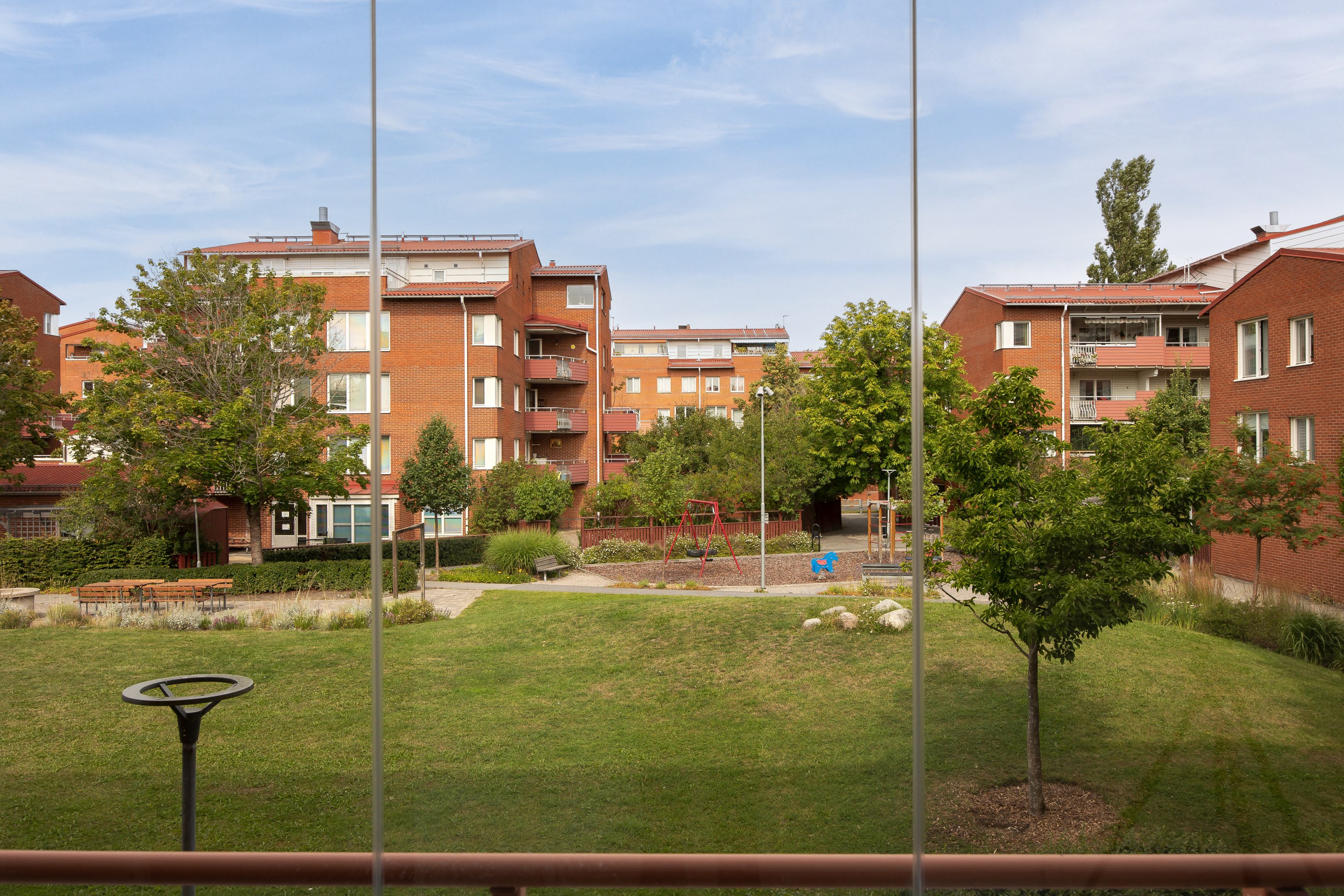 Bostadsbild från Pilotgatan 48, Till salu i , Stockholm