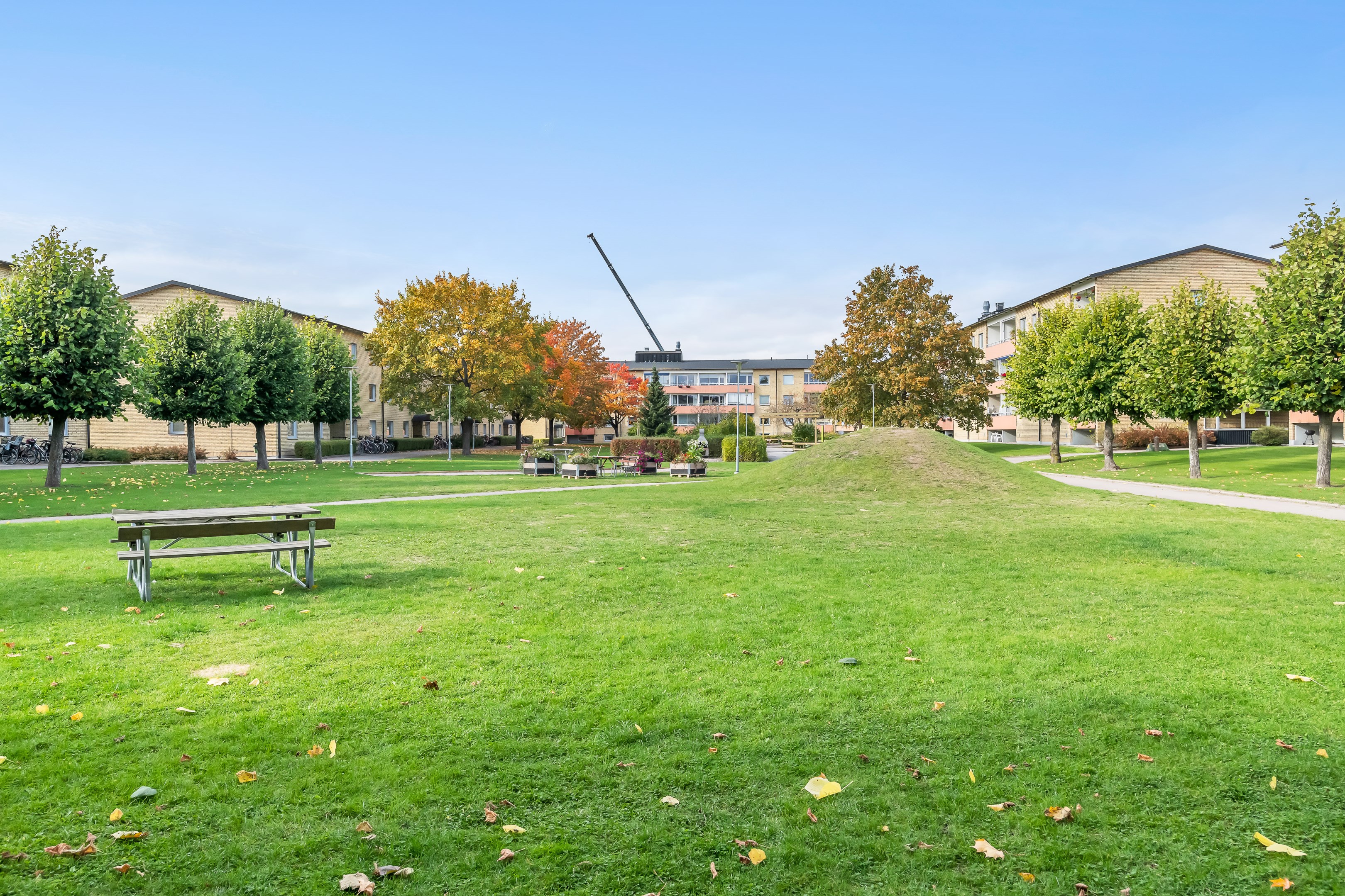 Bostadsbild från Blixtgatan 3, Till salu i Gränby, Uppsala