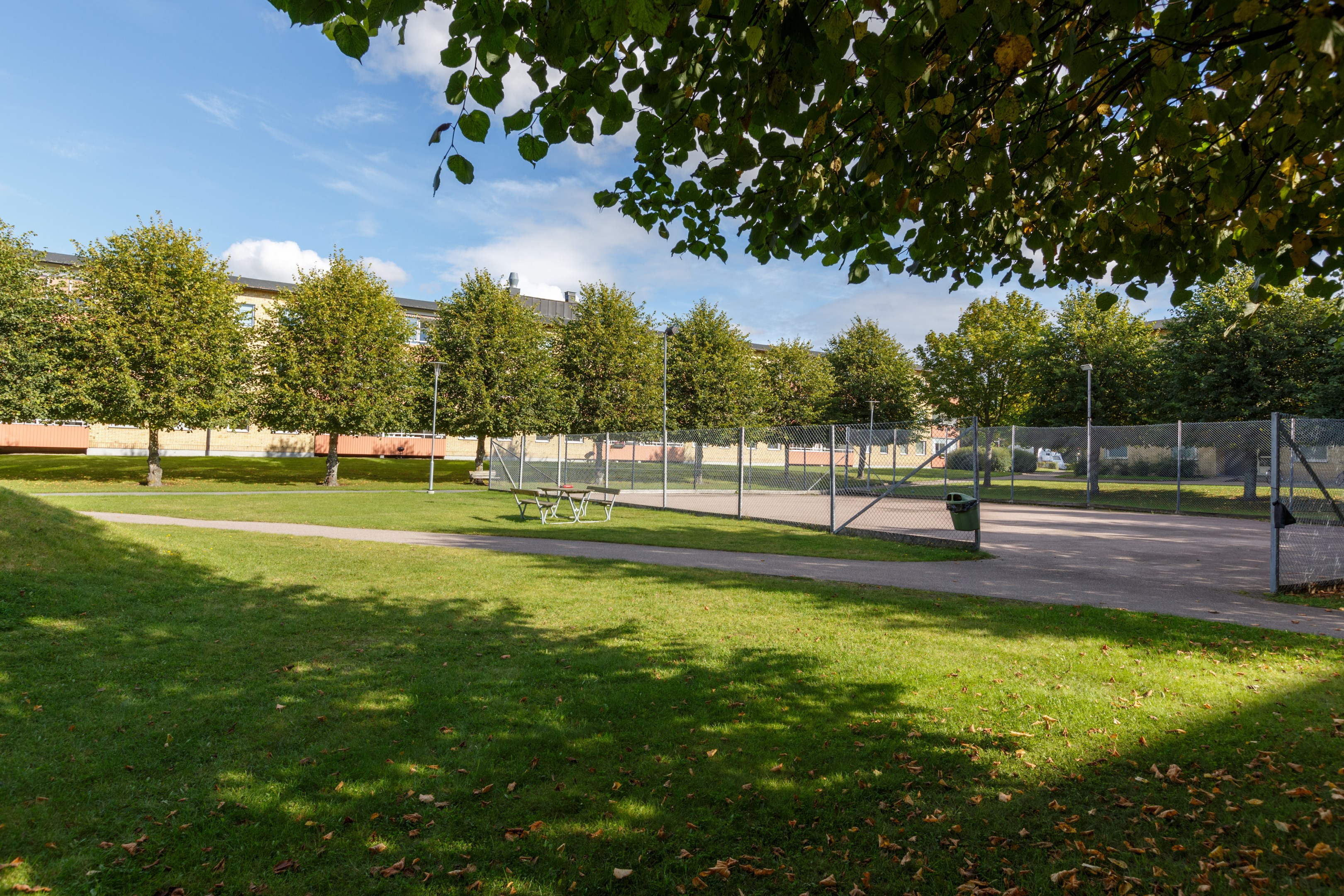 Bostadsbild från Blixtgatan 3, Till salu i Gränby, Uppsala