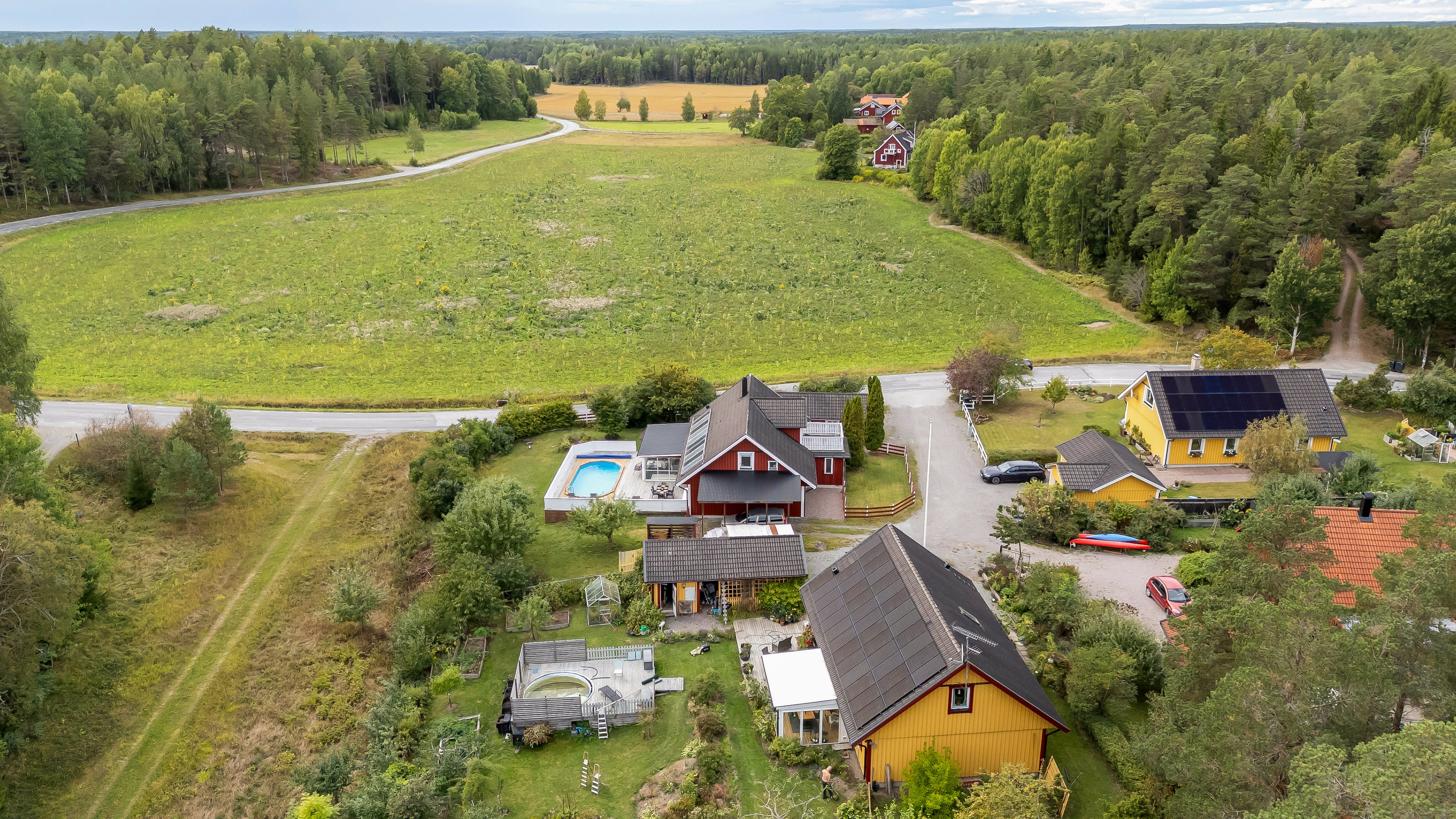 Bostadsbild från Dalby-Tuna Skogshyddan 12, Kommande i Hammarskog, Uppsala