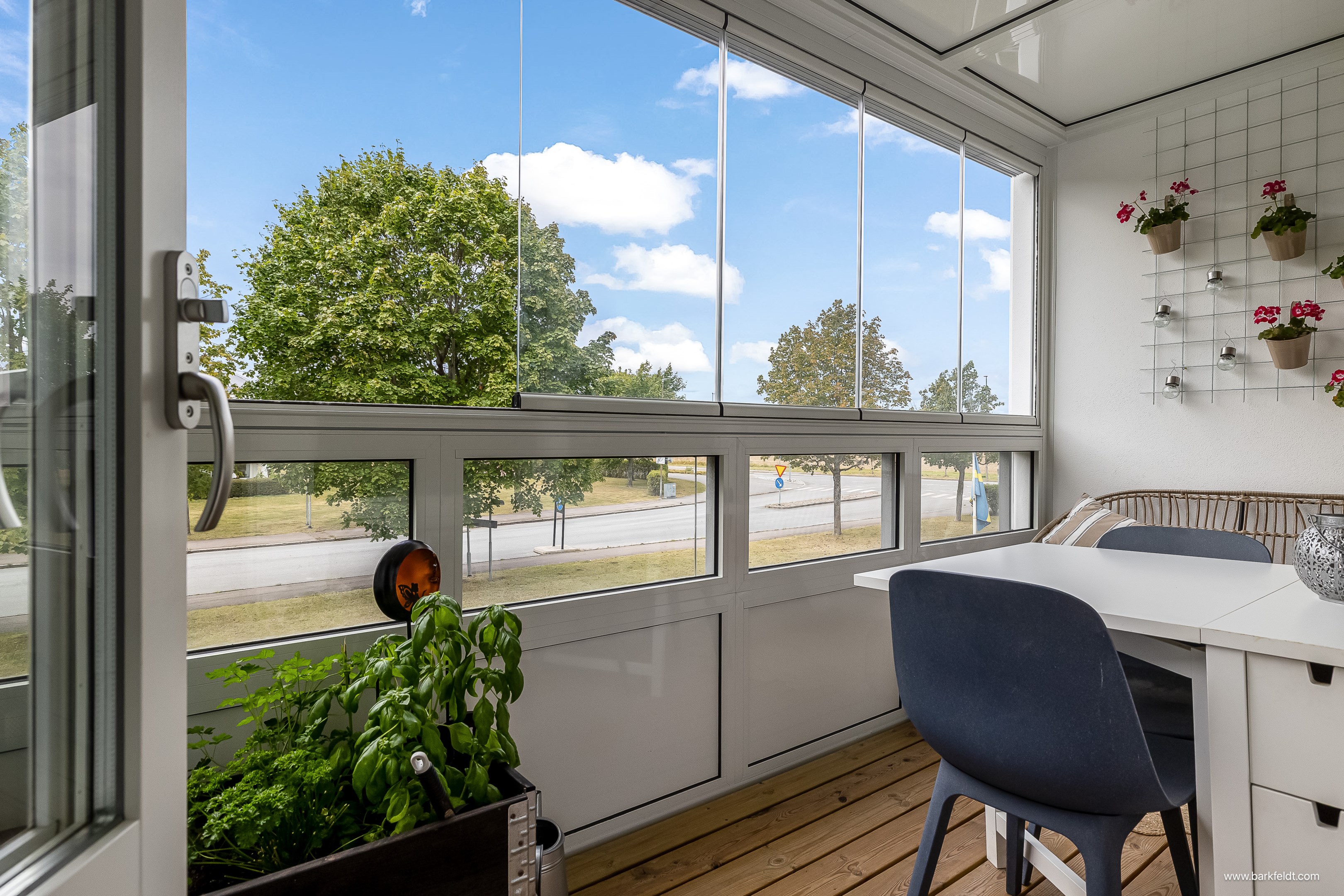 Bostadsbild från Kamomillgatan 2, Till salu i Årsta, Uppsala