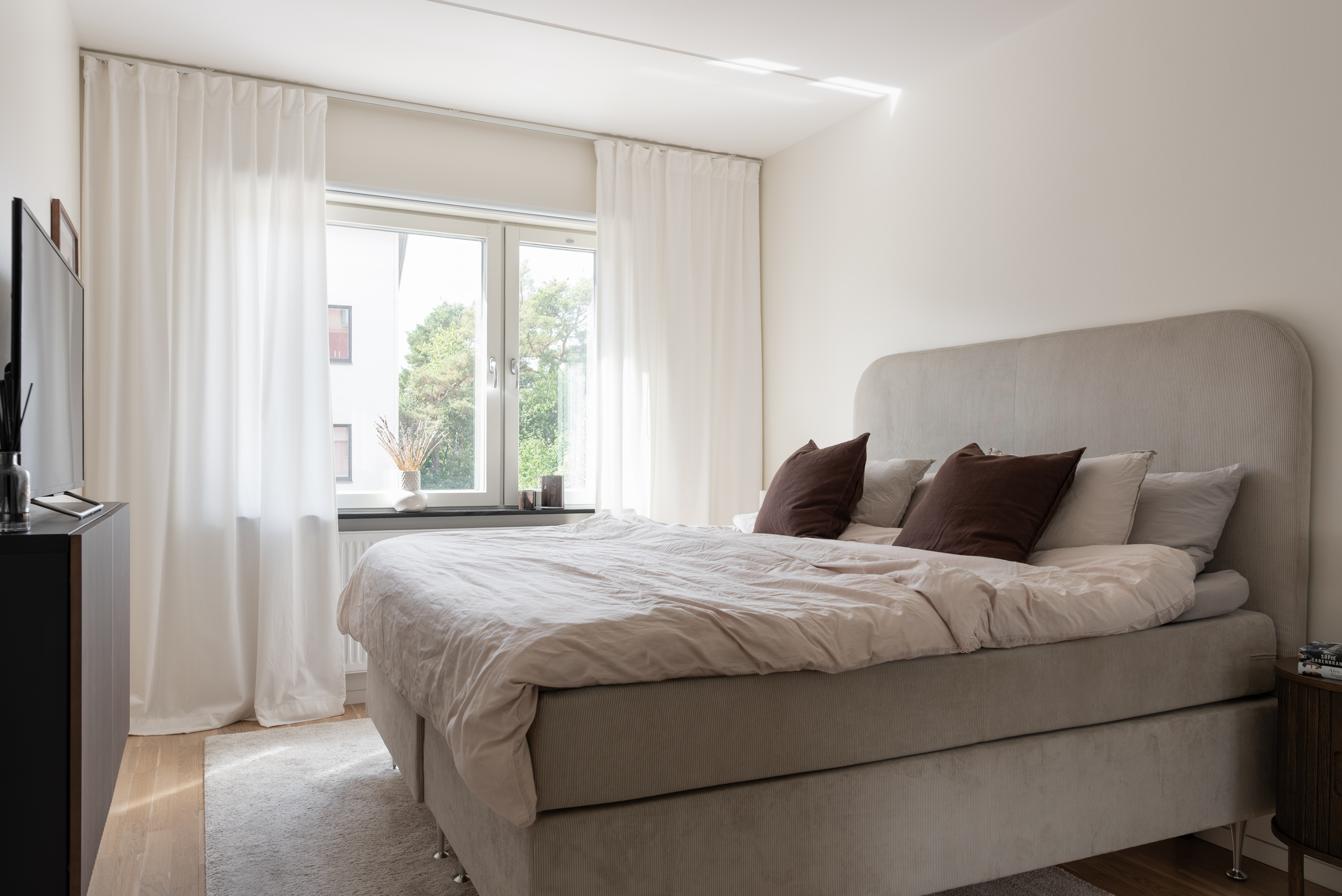 Bostadsbild från Djuphamnsvägen 12B, Till salu i Stohagen, Västerås