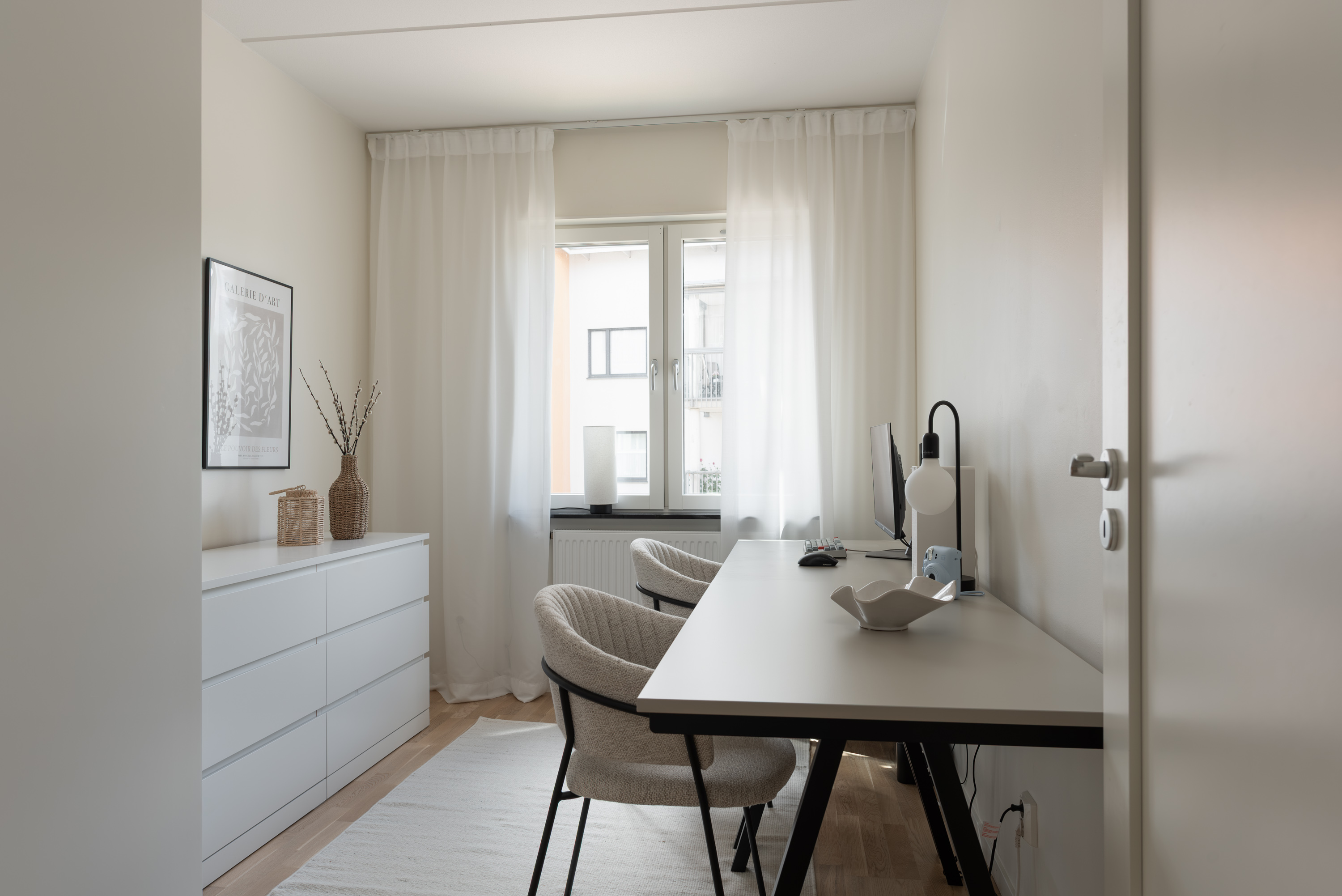 Bostadsbild från Djuphamnsvägen 12B, Till salu i Stohagen, Västerås