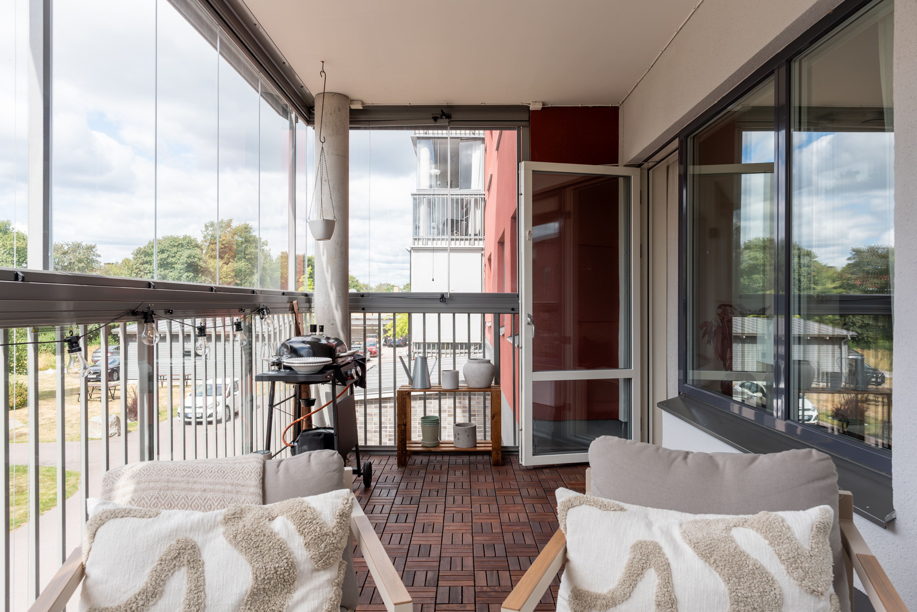 Bostadsbild från Djuphamnsvägen 12B, Till salu i Stohagen, Västerås