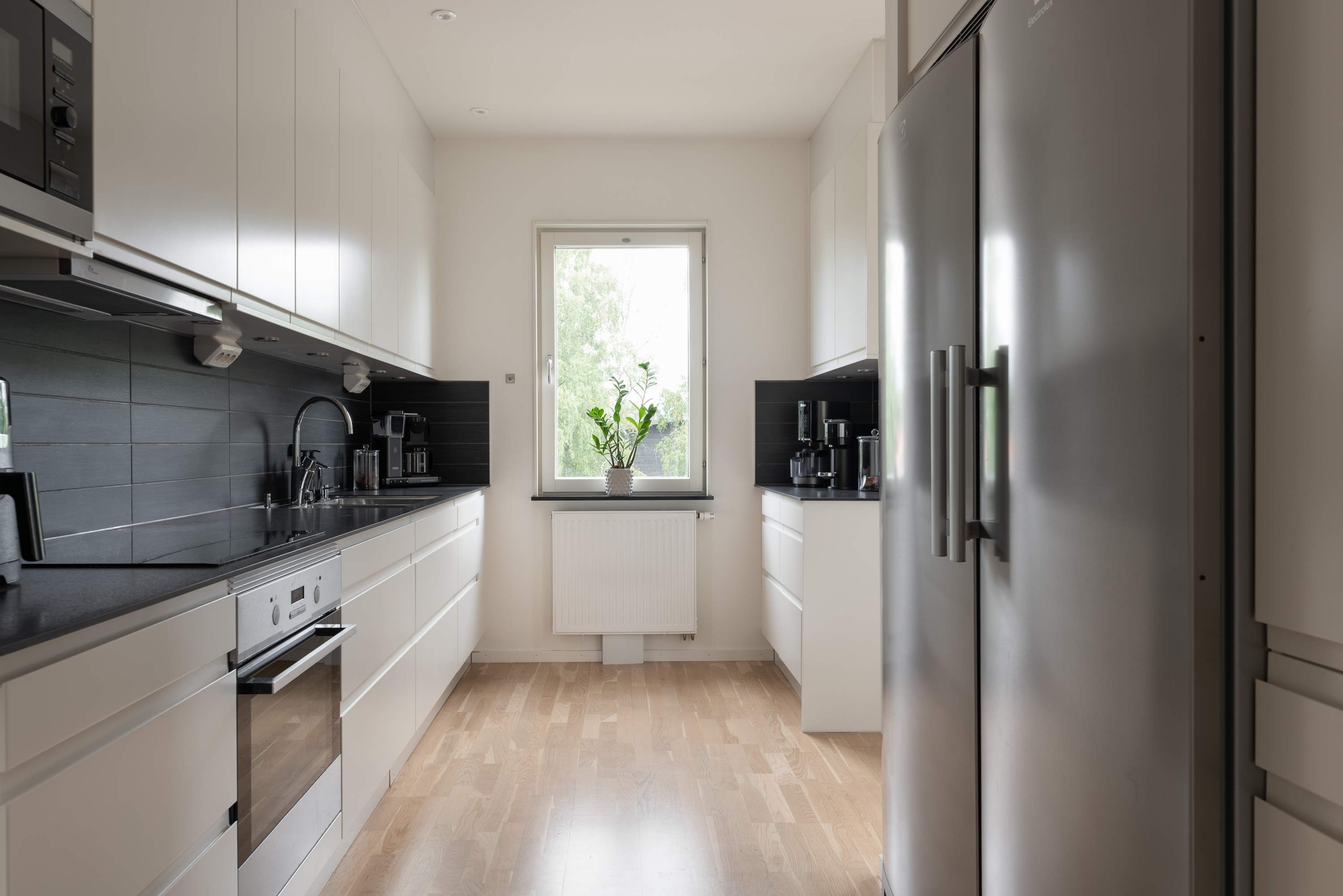 Bostadsbild från Djuphamnsvägen 12B, Till salu i Stohagen, Västerås