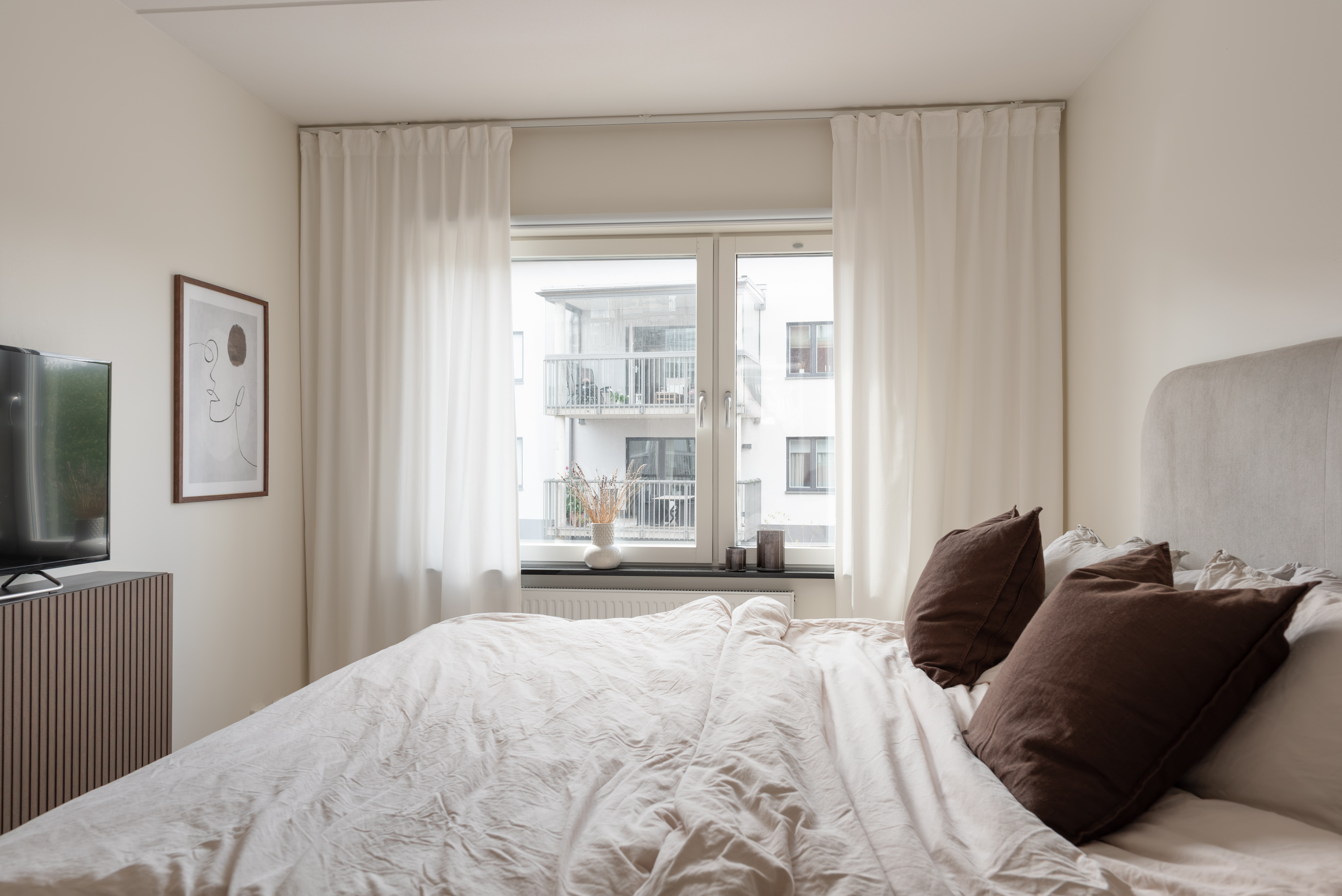 Bostadsbild från Djuphamnsvägen 12B, Till salu i Stohagen, Västerås