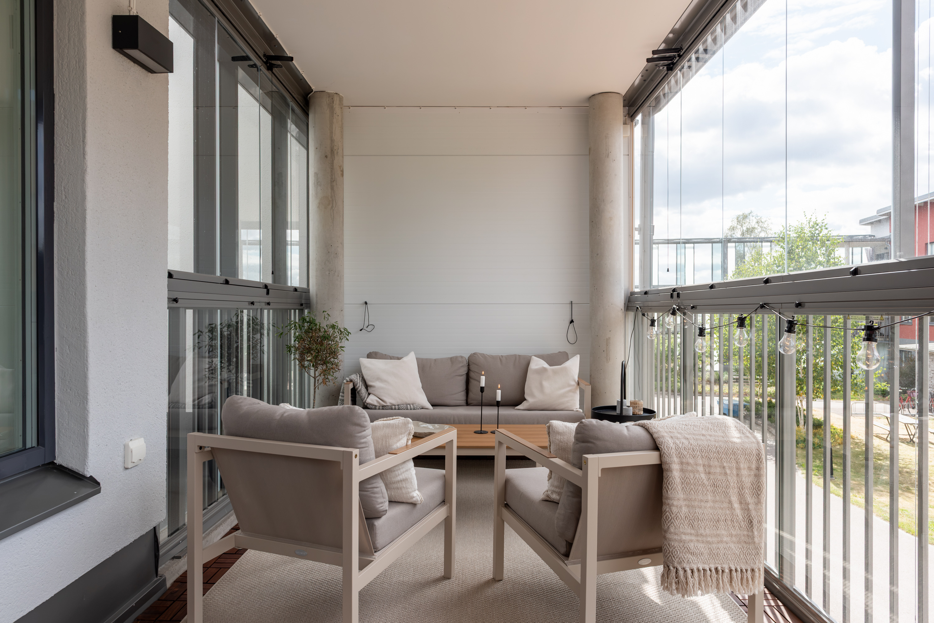 Bostadsbild från Djuphamnsvägen 12B, Till salu i Stohagen, Västerås
