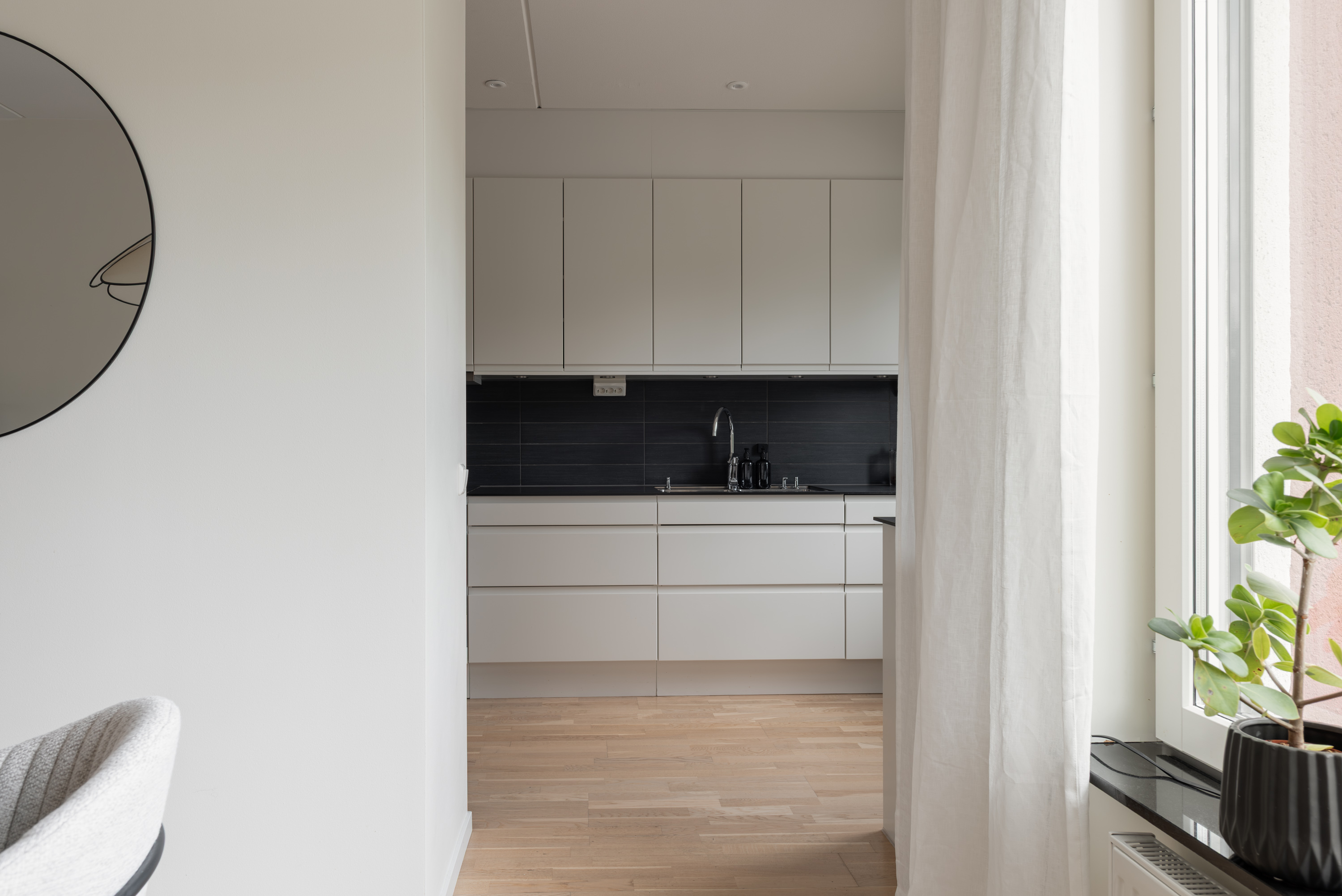 Bostadsbild från Djuphamnsvägen 12B, Till salu i Stohagen, Västerås