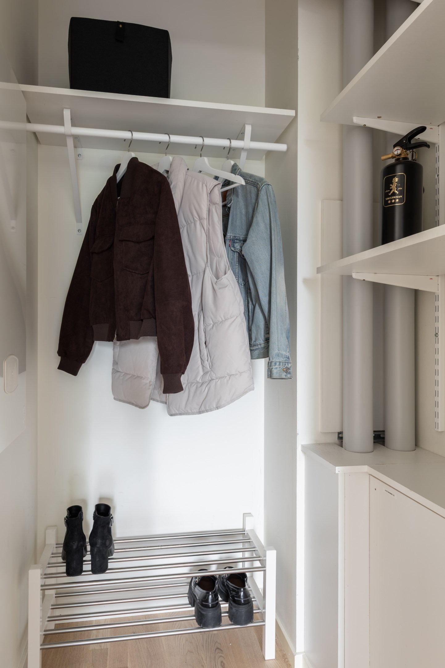 Bostadsbild från Djuphamnsvägen 12B, Till salu i Stohagen, Västerås